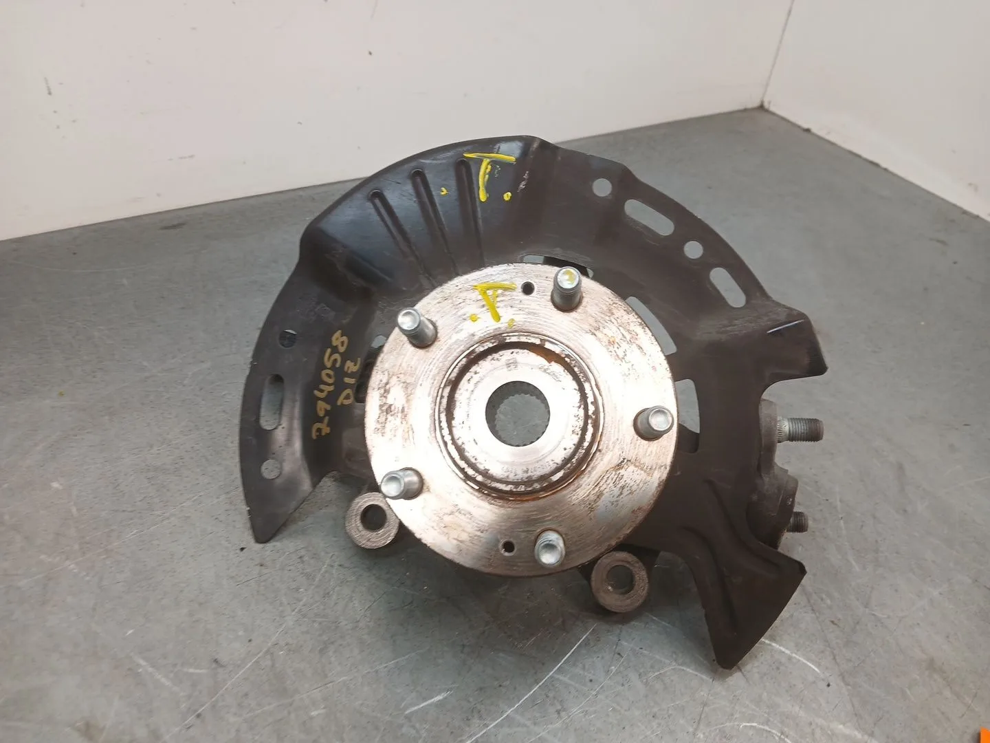 Mangueta Delantera Izquierda para Kia Xceed (Cd)