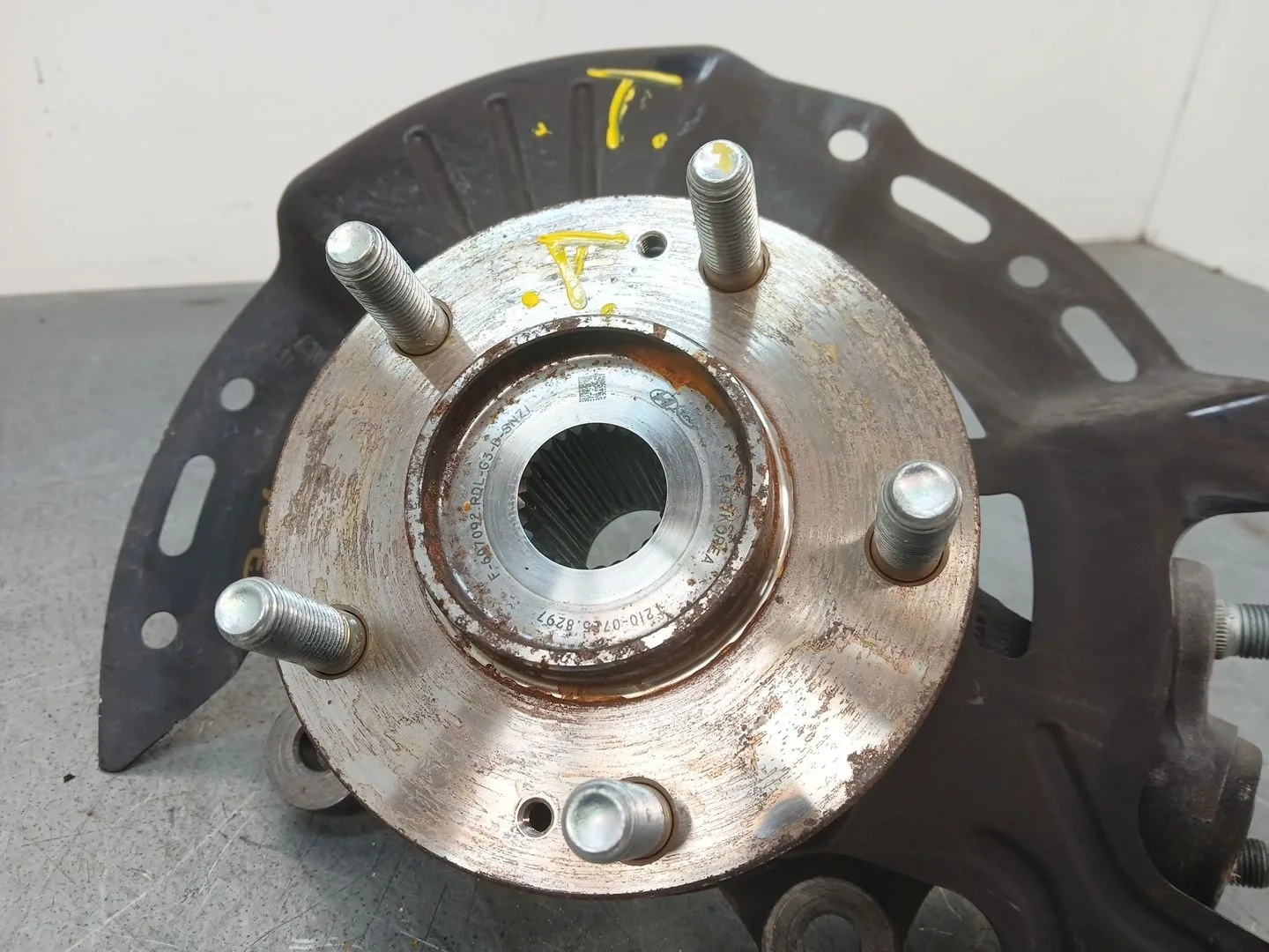 Mangueta Delantera Izquierda para Kia Xceed (Cd)