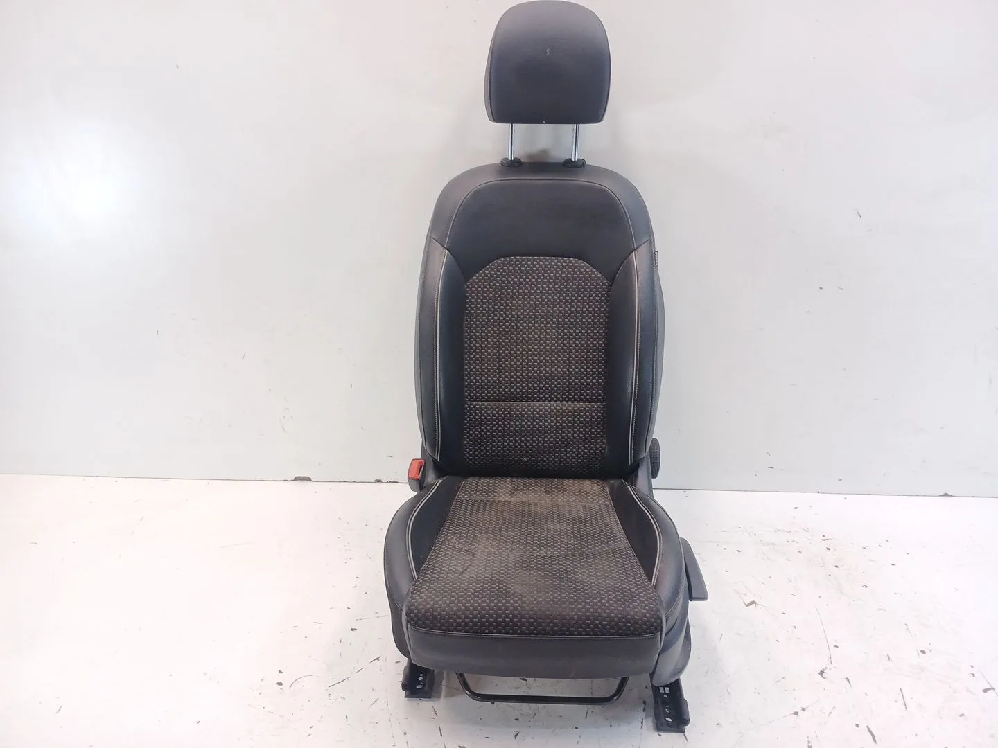 Asiento Delantero Izquierdo para Kia Xceed (Cd)