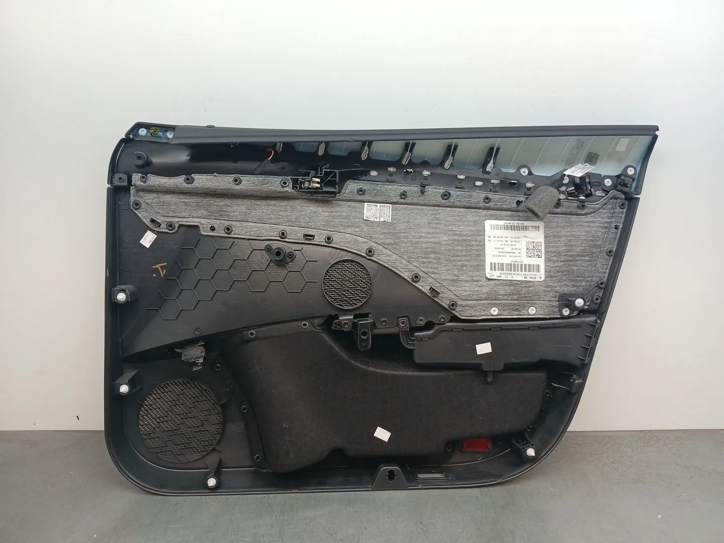 Guarnecido Puerta Delantera Izquierda para Skoda Octavia Iv (Nx3, Nn3, Pv3)