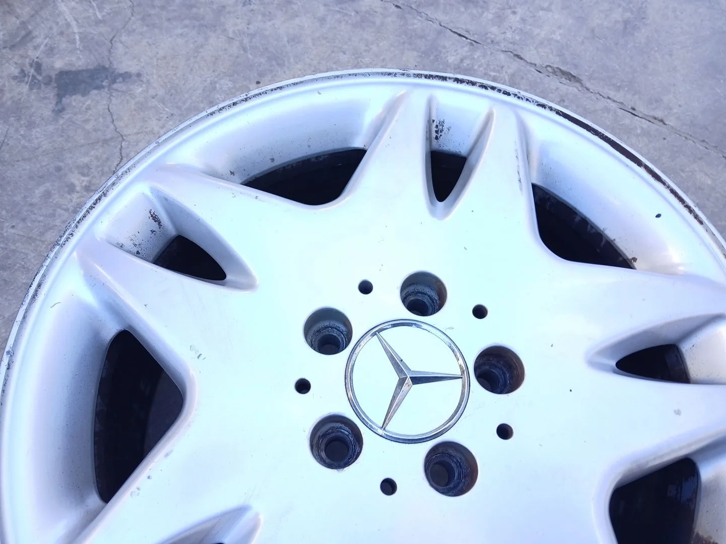 Llanta para Mercedes-Benz Clase S (W220, V220)