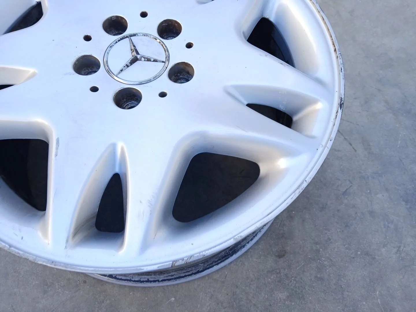 Llanta para Mercedes-Benz Clase S (W220, V220)