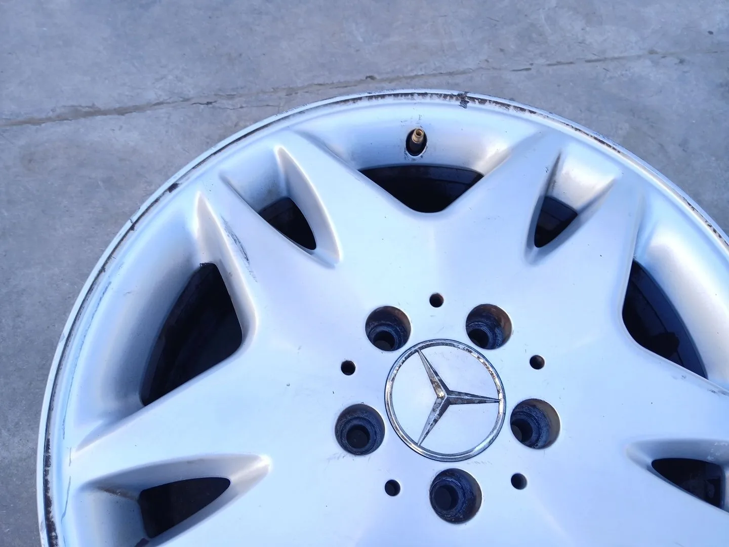Llanta para Mercedes-Benz Clase S (W220, V220)