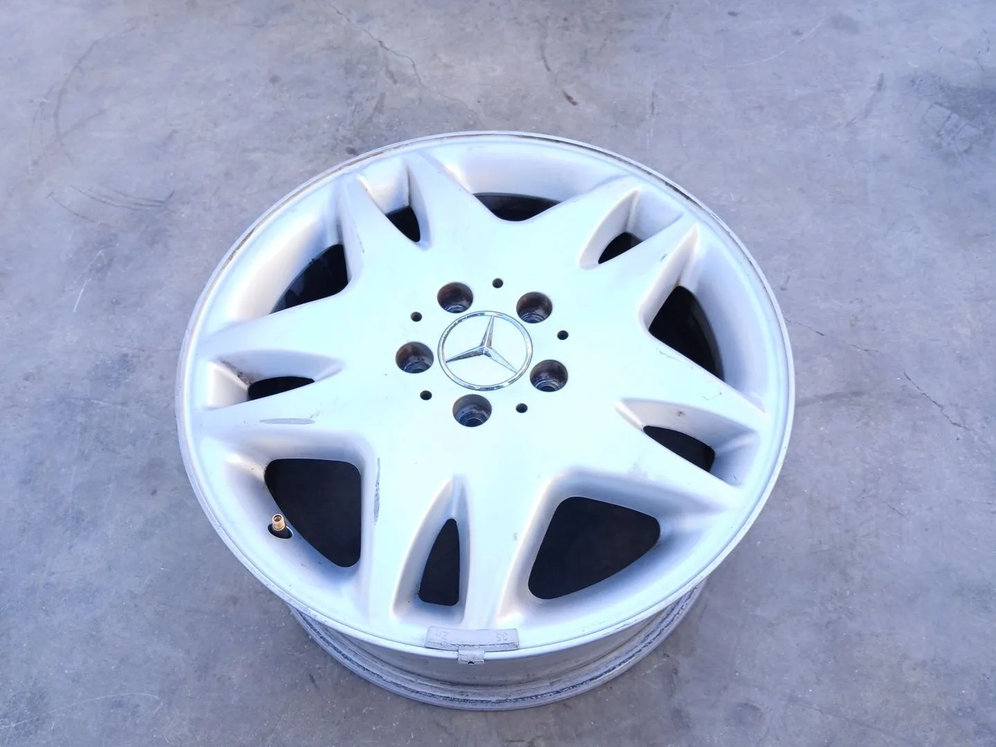 Llanta para Mercedes-Benz Clase S (W220, V220)