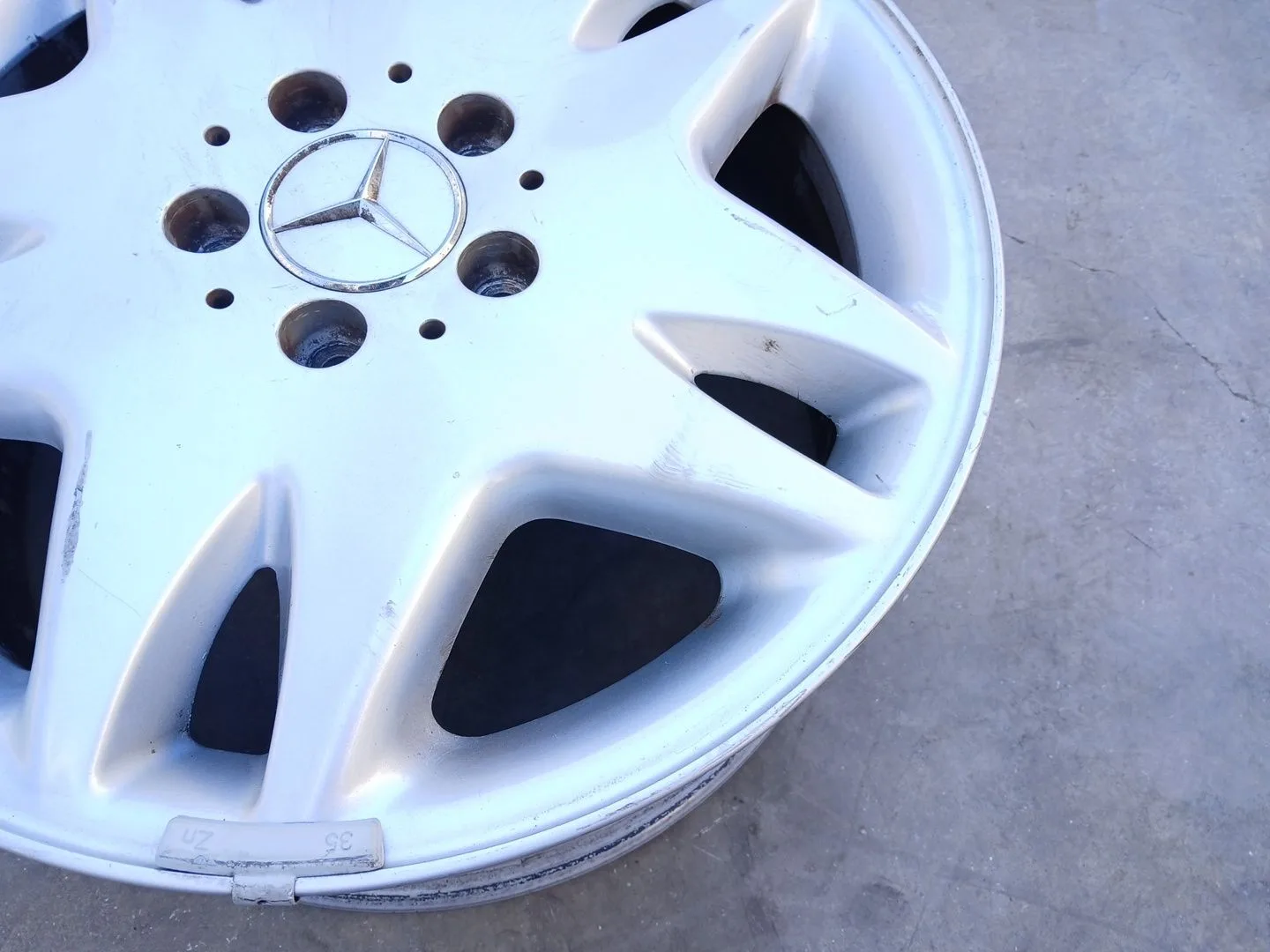 Llanta para Mercedes-Benz Clase S (W220, V220)
