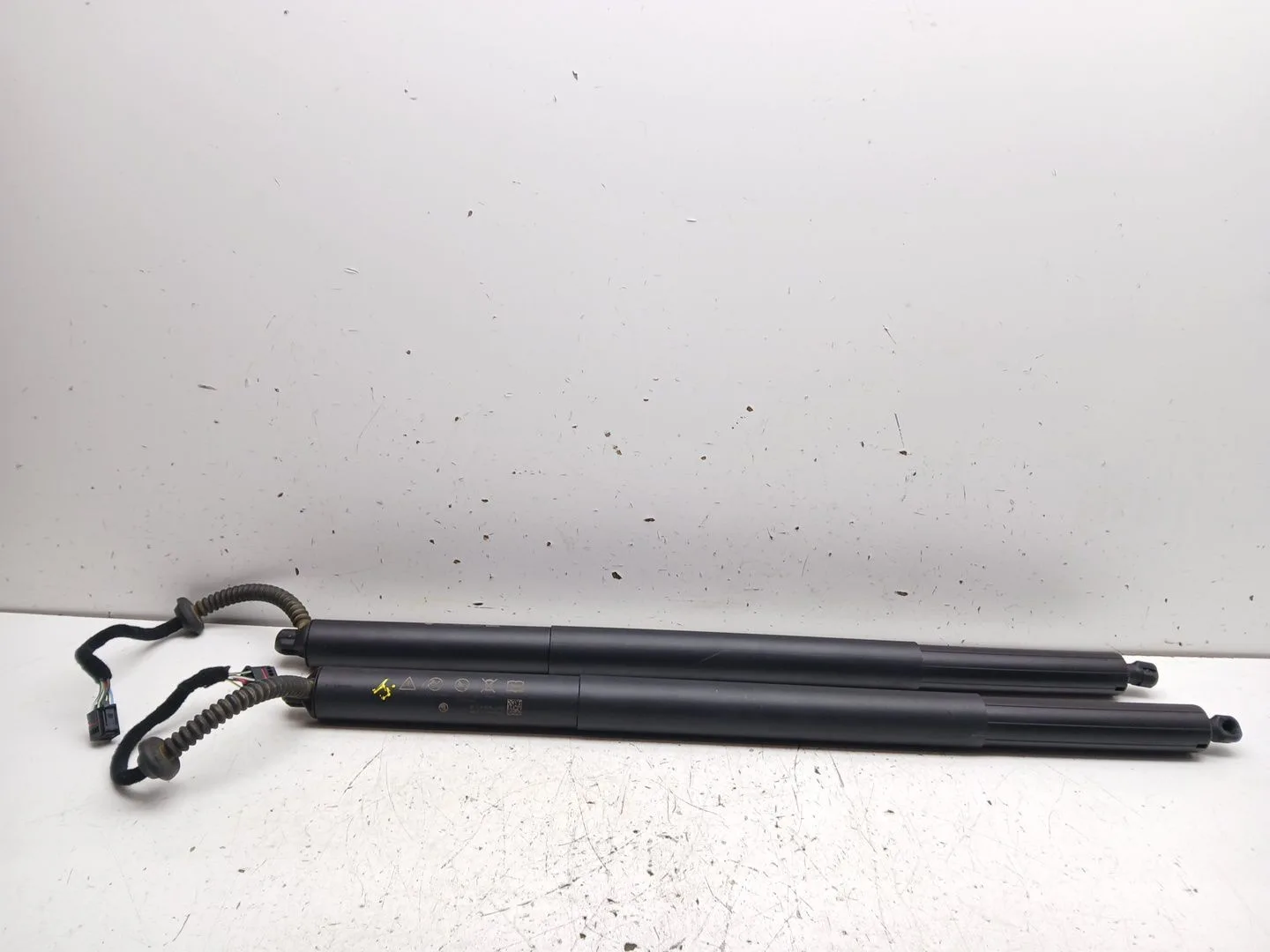 Amortiguadores Maletero / Porton para Skoda Octavia Iv (Nx3, Nn3, Pv3)
