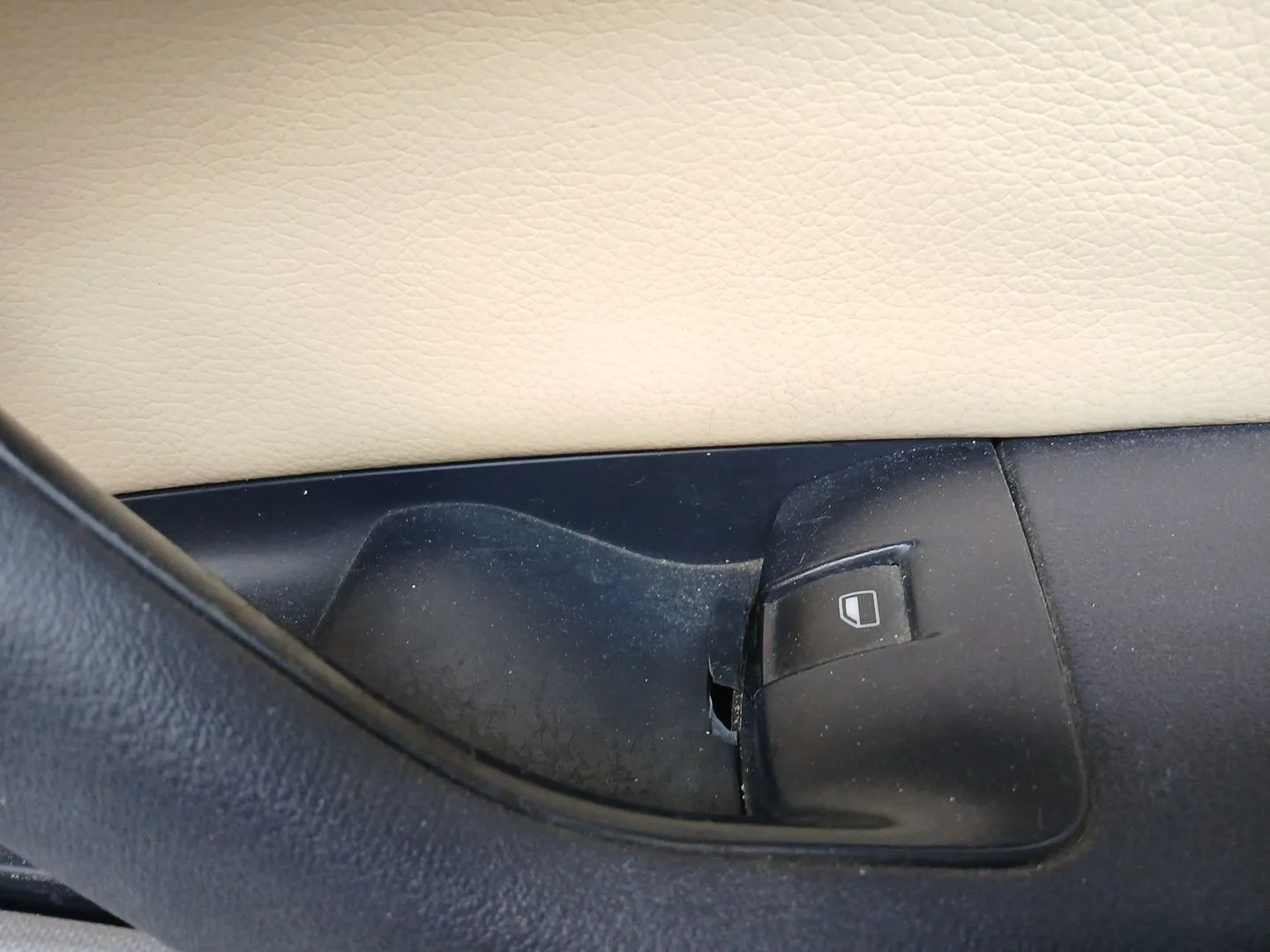 Guarnecido Puerta Delantera Derecha para Audi A3 (8P1)