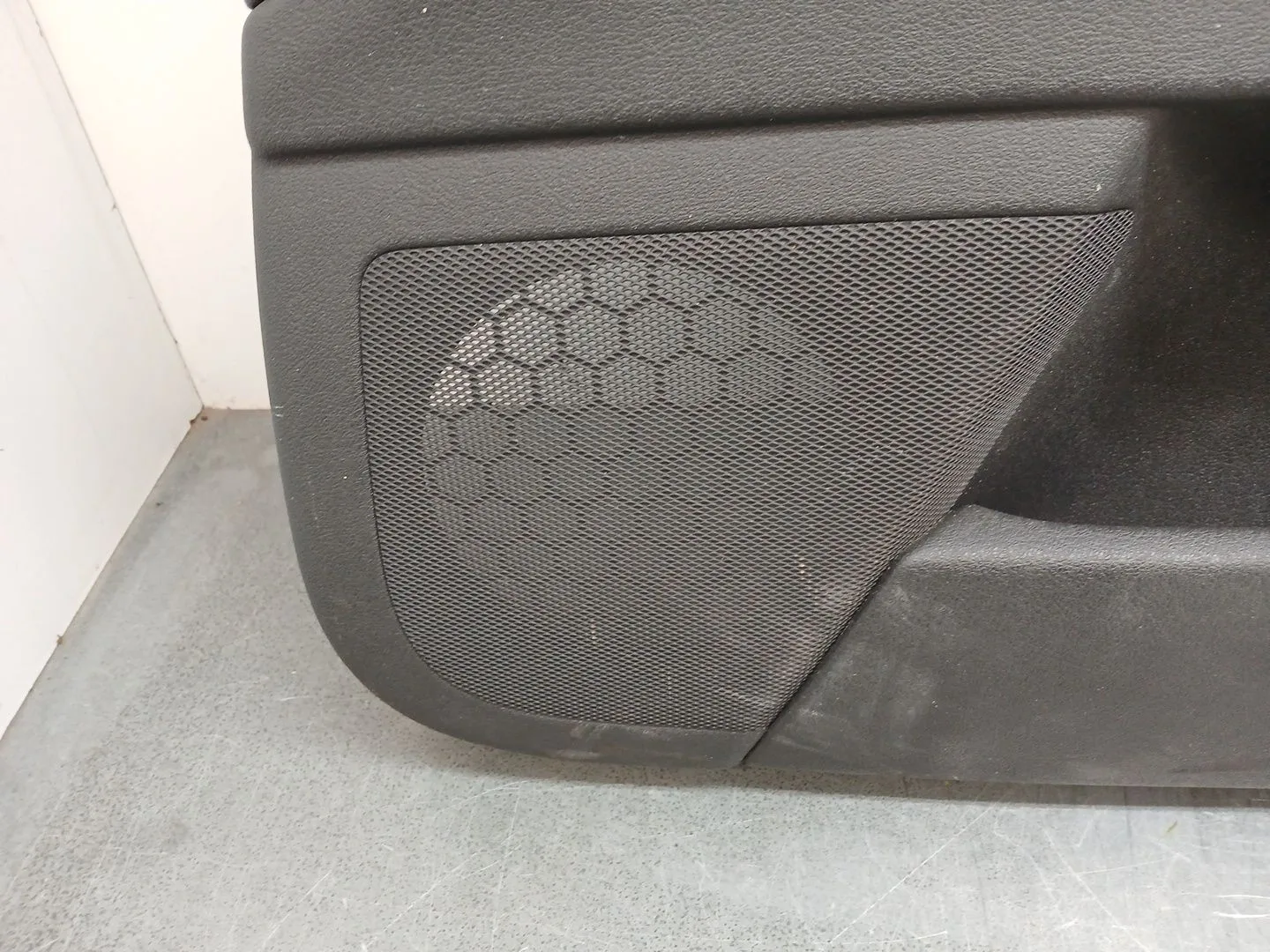 Guarnecido Puerta Delantera Derecha para Audi A3 (8P1)