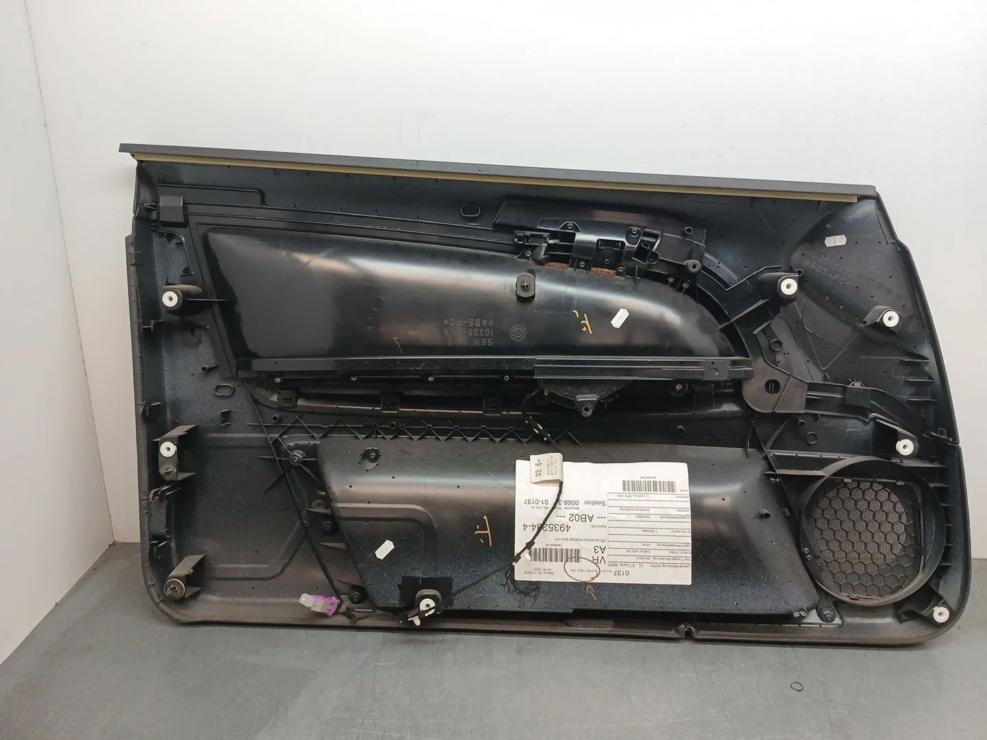 Guarnecido Puerta Delantera Derecha para Audi A3 (8P1)