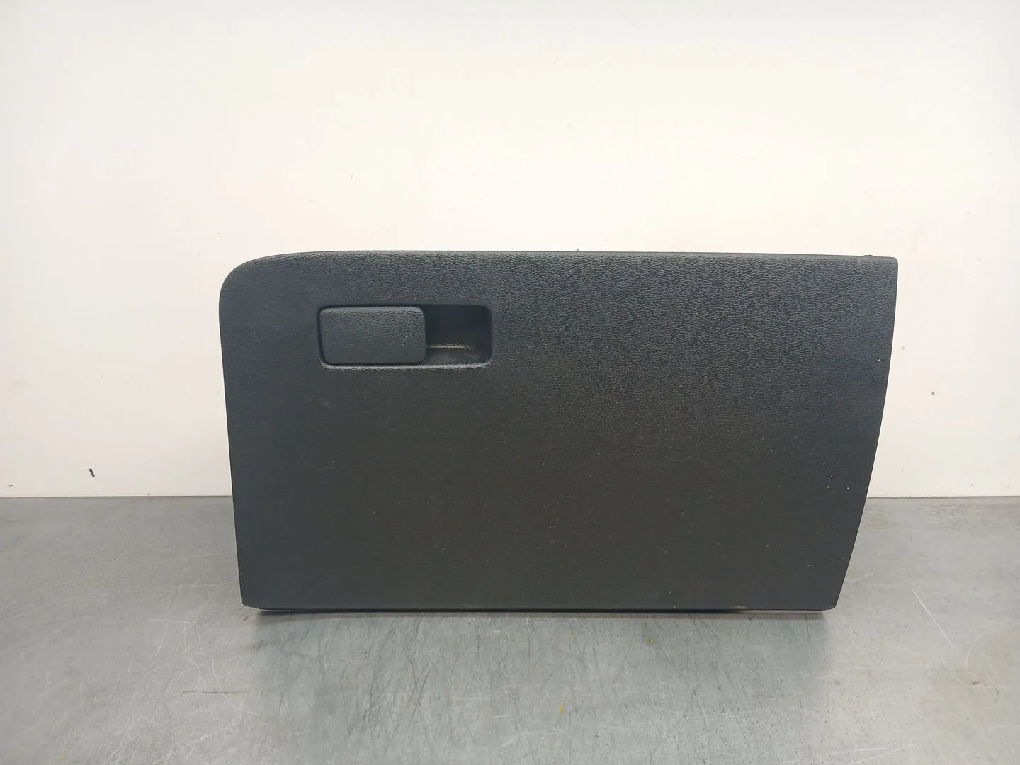 Guantera para Kia Xceed (Cd)