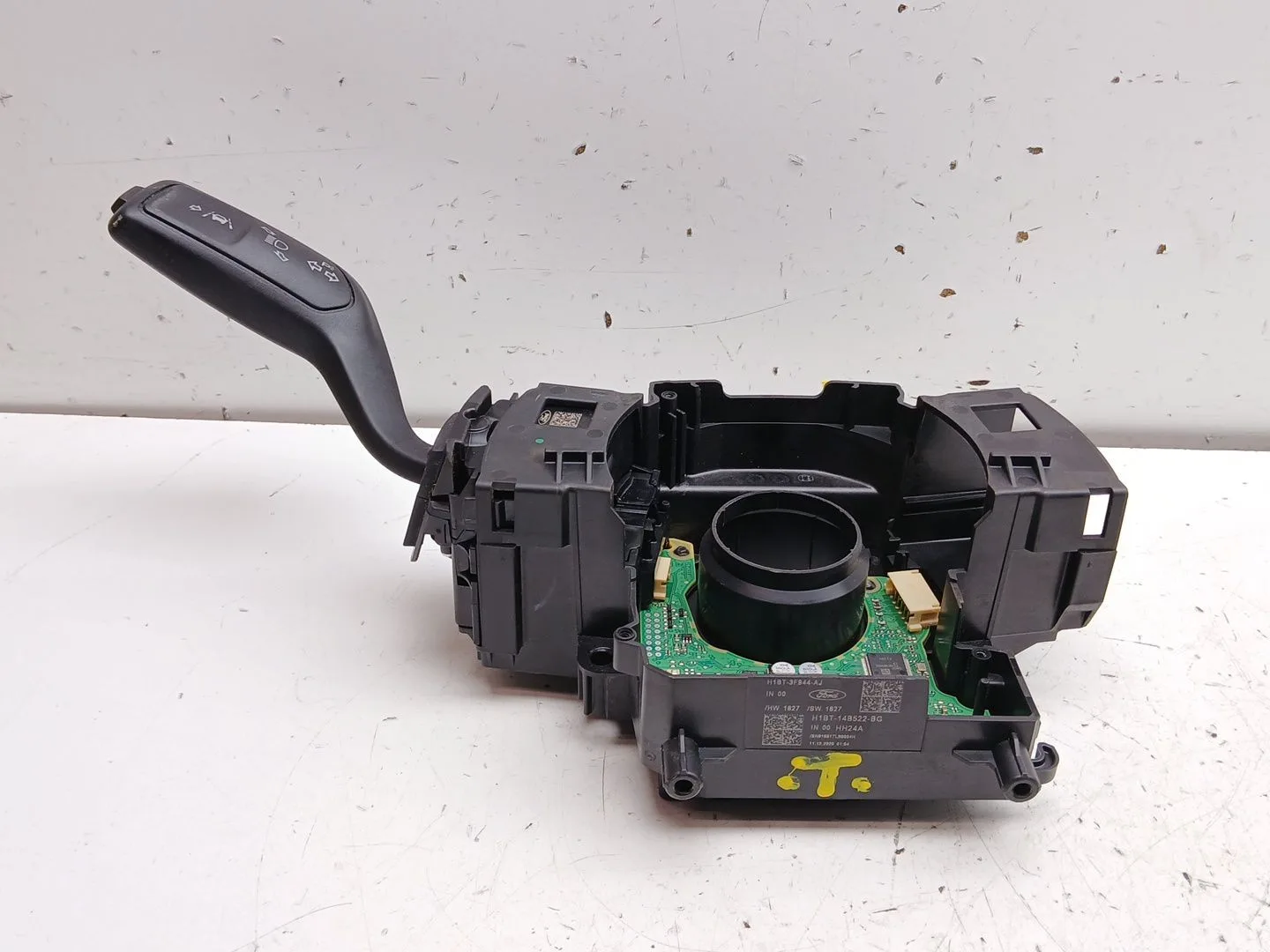 Mando Intermitentes para Ford Puma (J2K, Cf7)