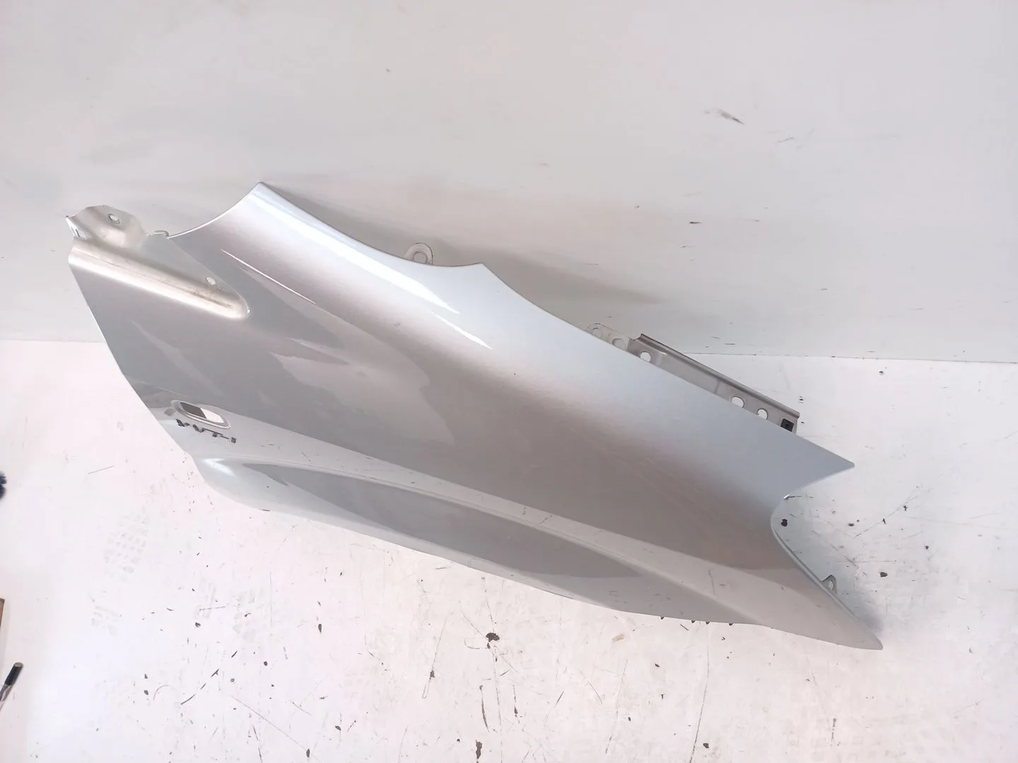 Aleta Delantera Derecha para Toyota Corolla Verso (Zer_, Zze12_, R1_)