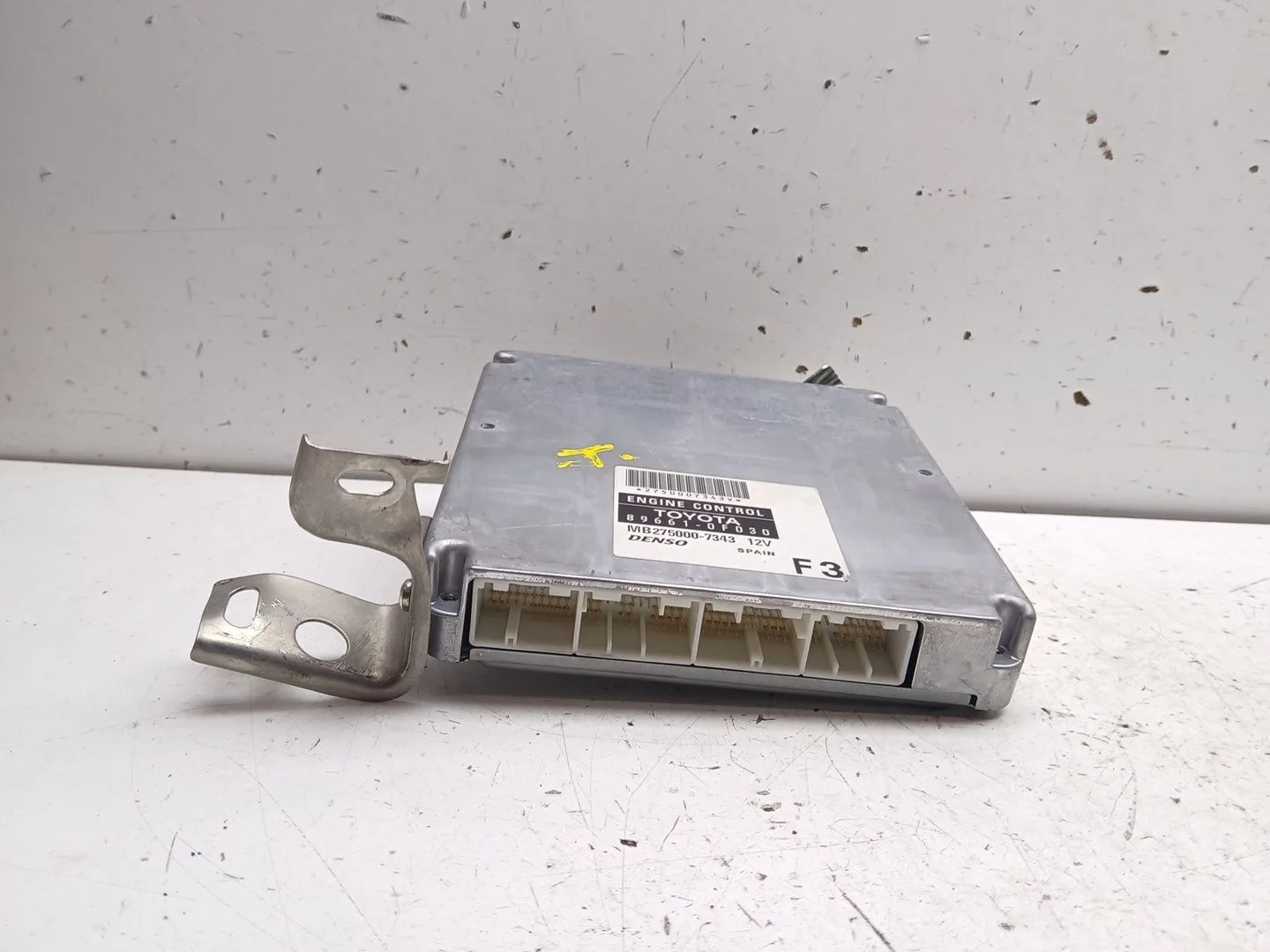 Centralita Motor Uce para Toyota Corolla Verso (Zer_, Zze12_, R1_)