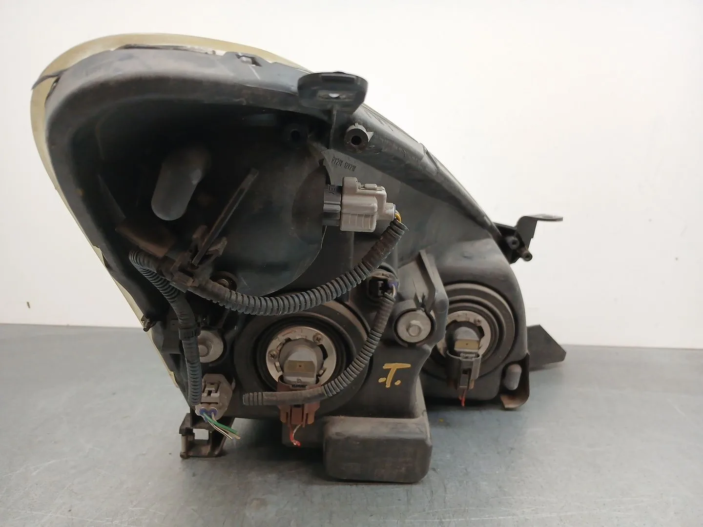 Faro Izquierdo para Toyota Corolla Verso (Zer_, Zze12_, R1_)