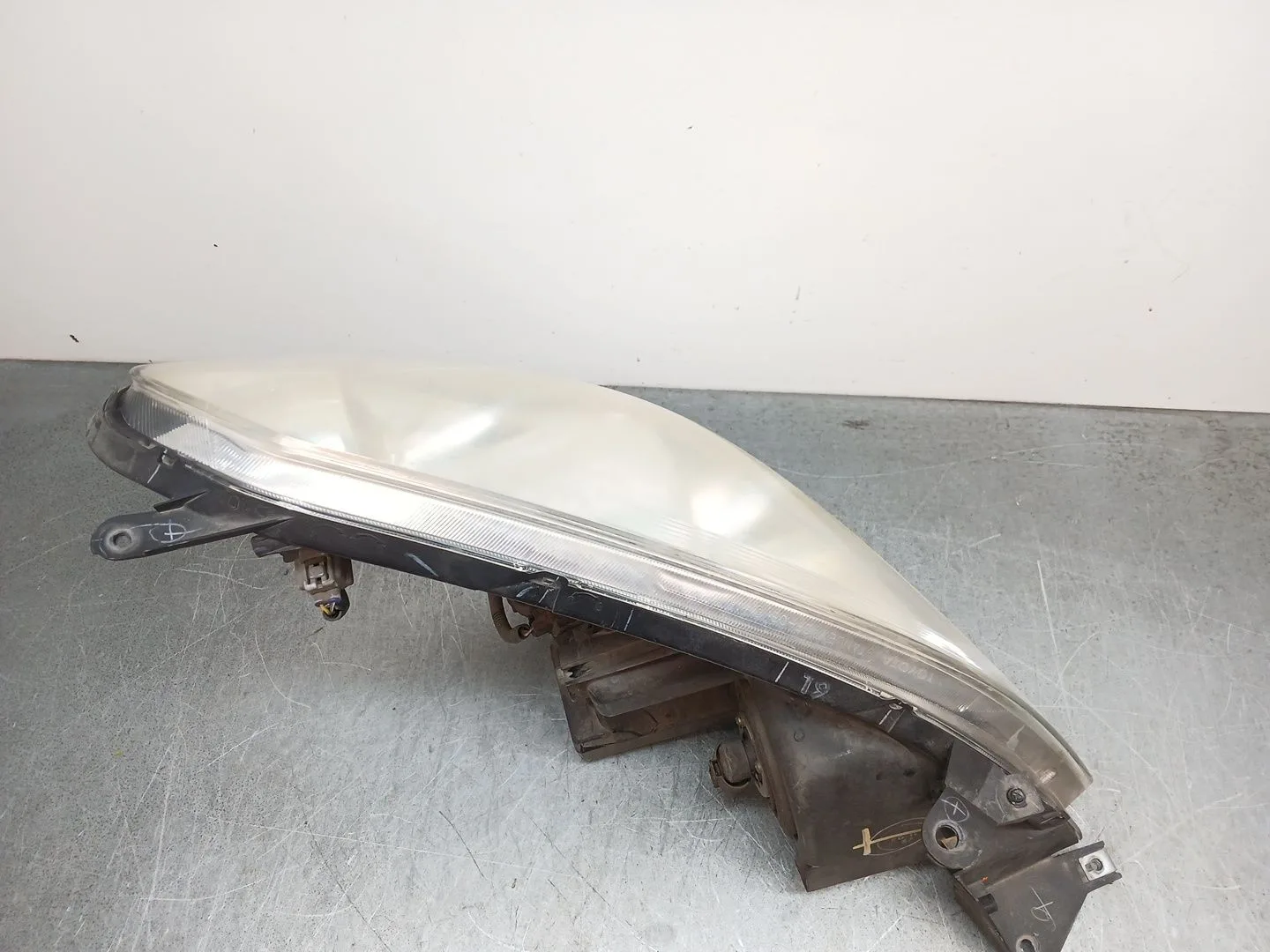 Faro Izquierdo para Toyota Corolla Verso (Zer_, Zze12_, R1_)