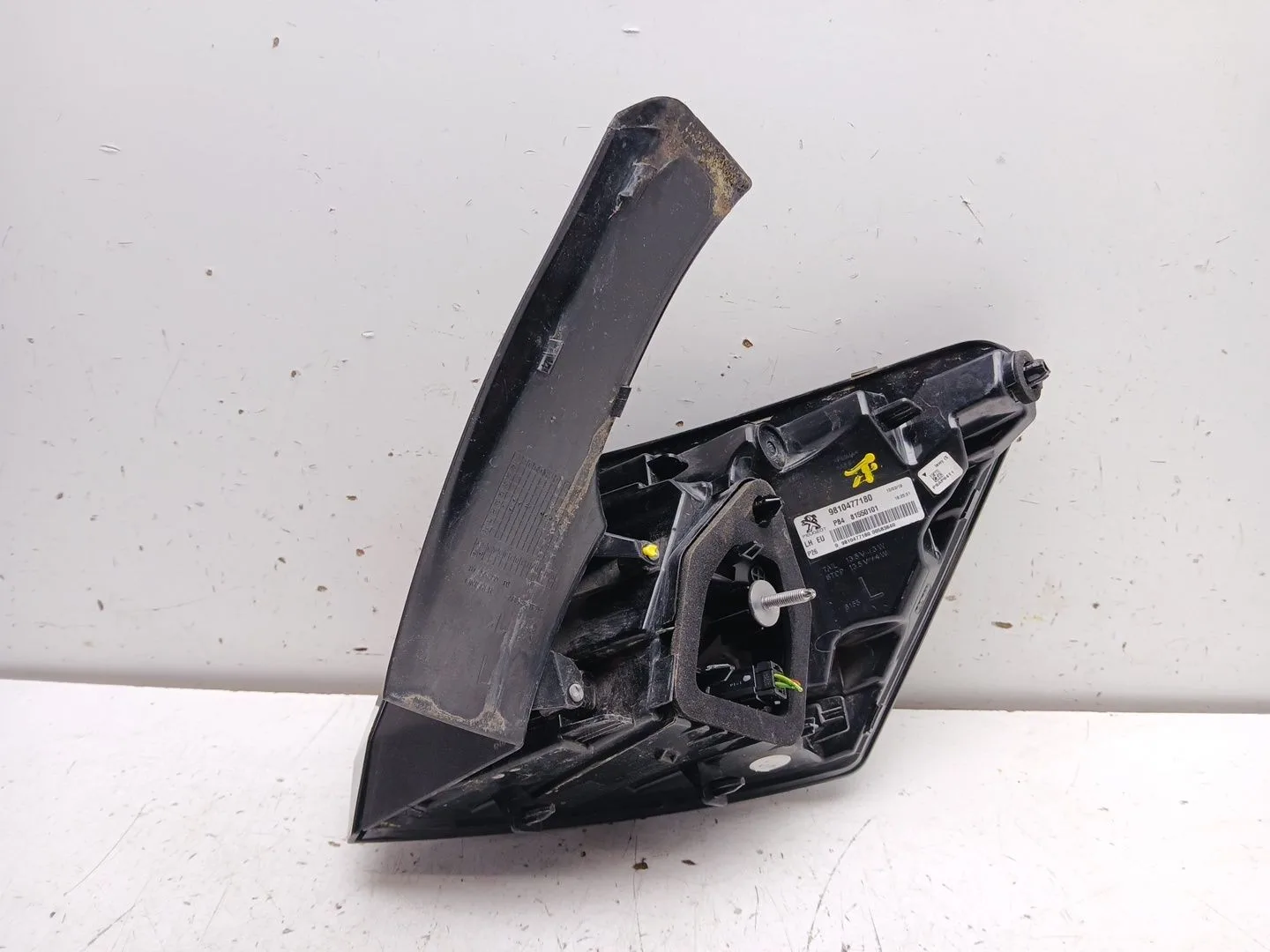 Piloto Trasero Izquierdo para Peugeot 3008 Ii Suv (Mc_, Mr_, Mj_, M4_)