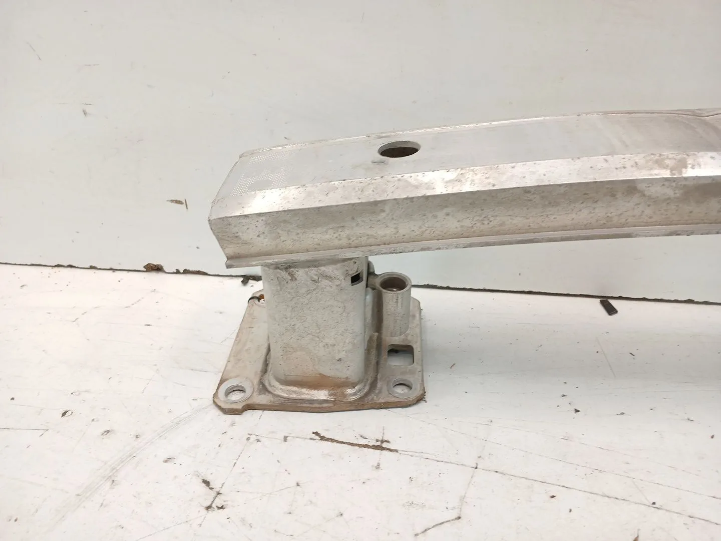Refuerzo Paragolpes Trasero para Peugeot 3008 Ii Suv (Mc_, Mr_, Mj_, M4_)