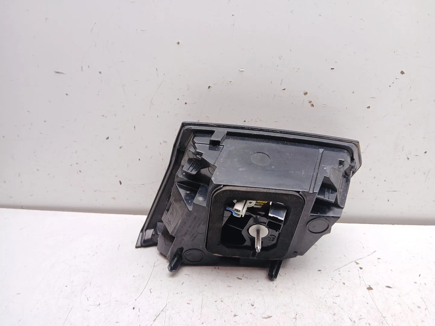 Piloto Trasero Izquierdo Interior para Peugeot 3008 Ii Suv (Mc_, Mr_, Mj_, M4_)