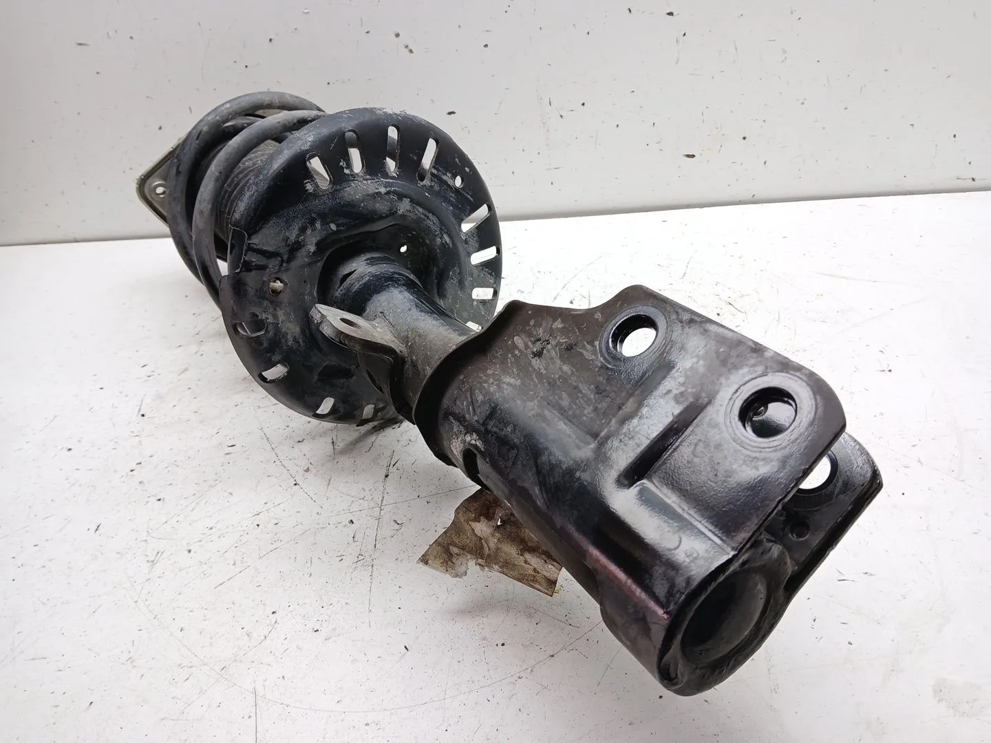 Amortiguador Delantero Derecho para Peugeot 3008 Ii Suv (Mc_, Mr_, Mj_, M4_)