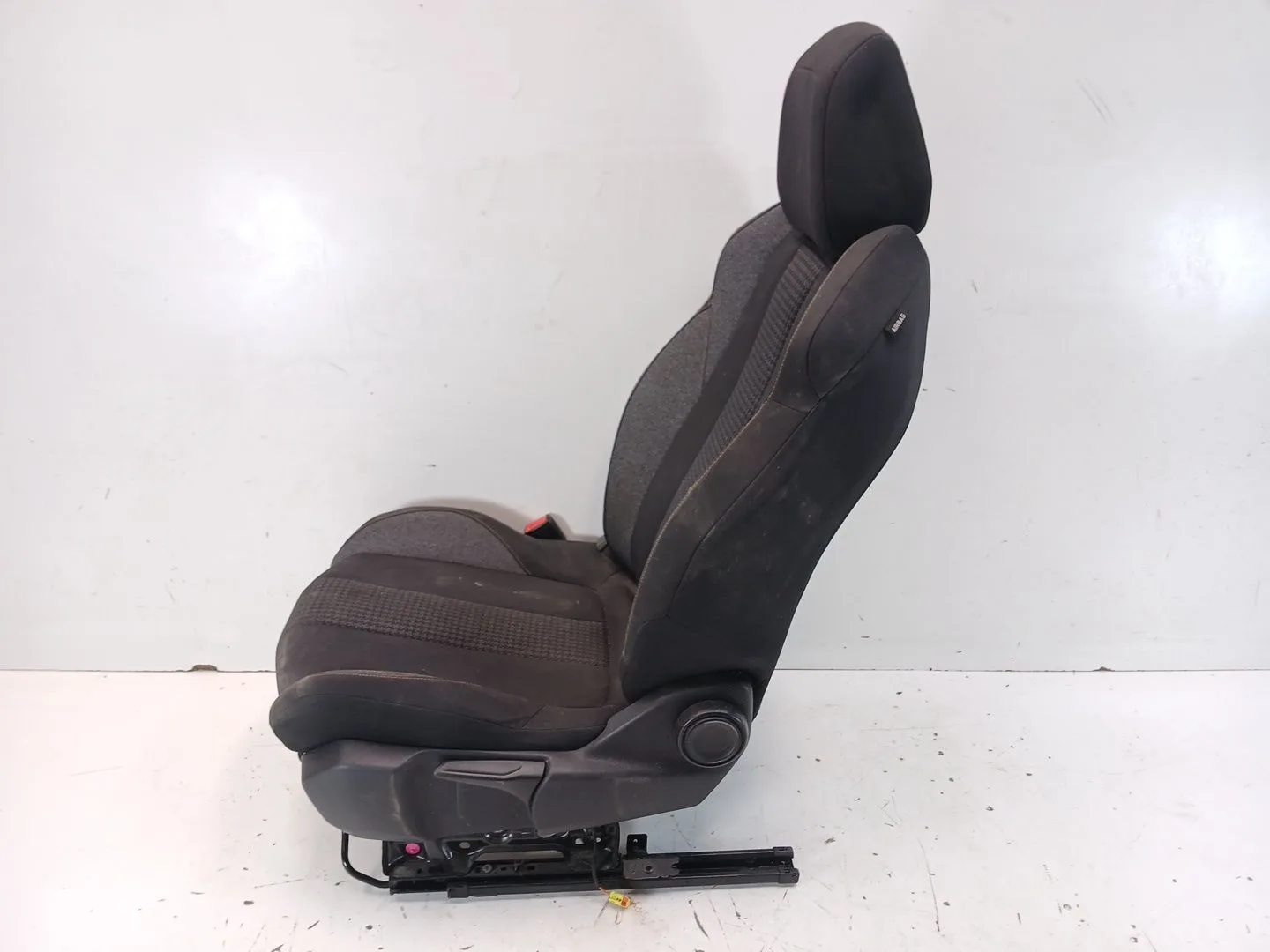 Amortiguador Delantero Izquierdo para Peugeot 3008 Ii Suv (Mc_, Mr_, Mj_, M4_)