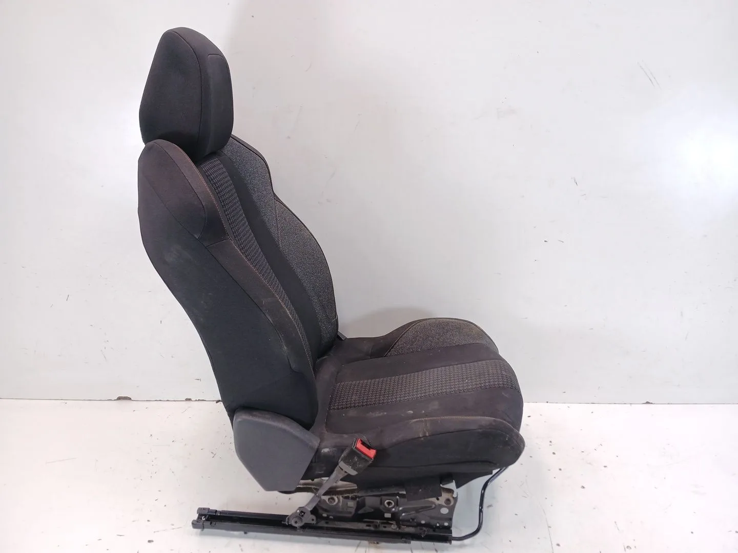 Amortiguador Delantero Izquierdo para Peugeot 3008 Ii Suv (Mc_, Mr_, Mj_, M4_)