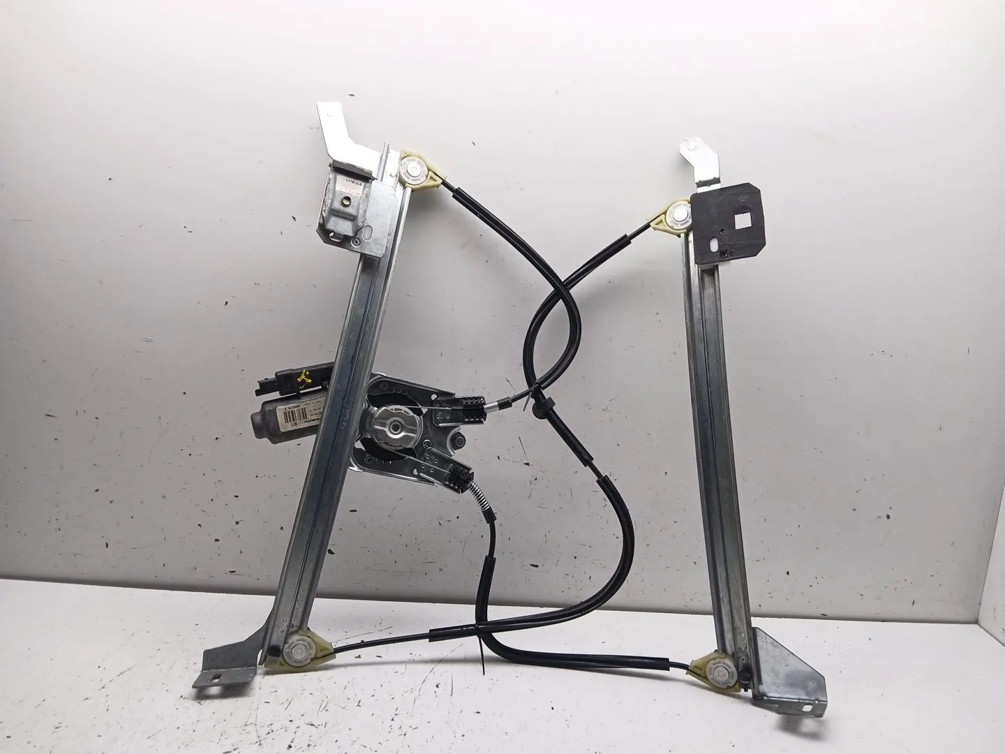 Elevalunas Delantero Izquierdo para Renault Megane Ii Coupe-Cabriolet (Em0/1_)