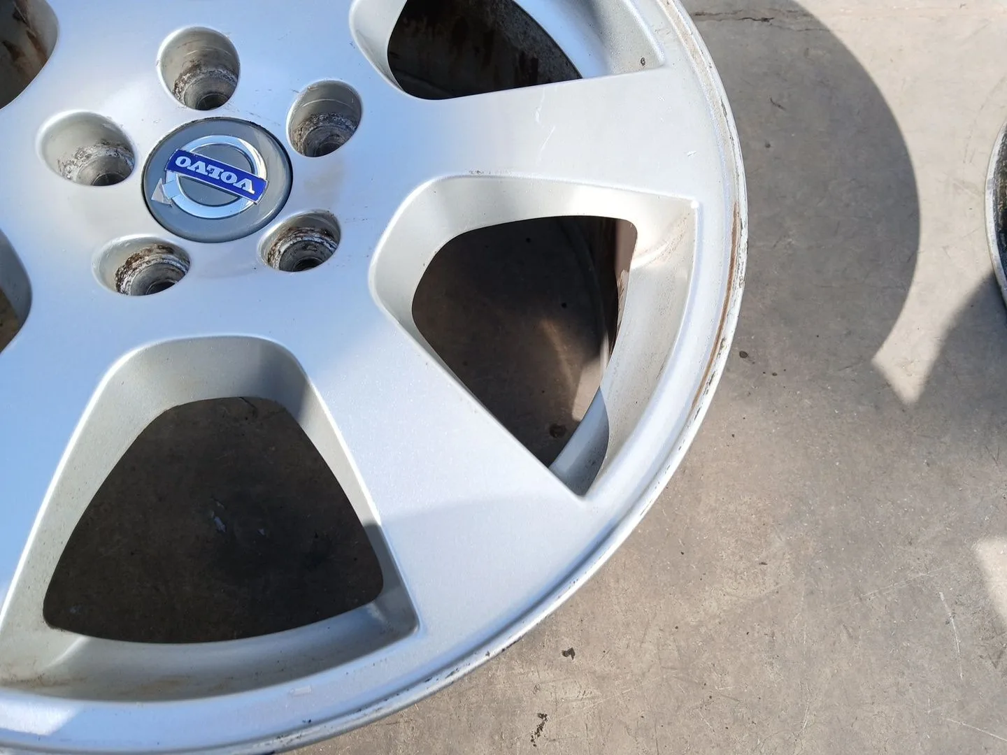 Llanta para Volvo Xc60 I Suv (156)