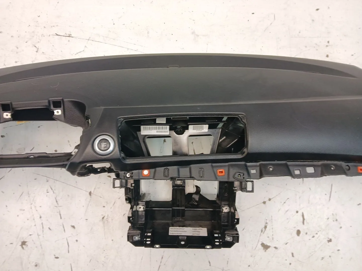 Salpicadero para Bmw 1 (E81)