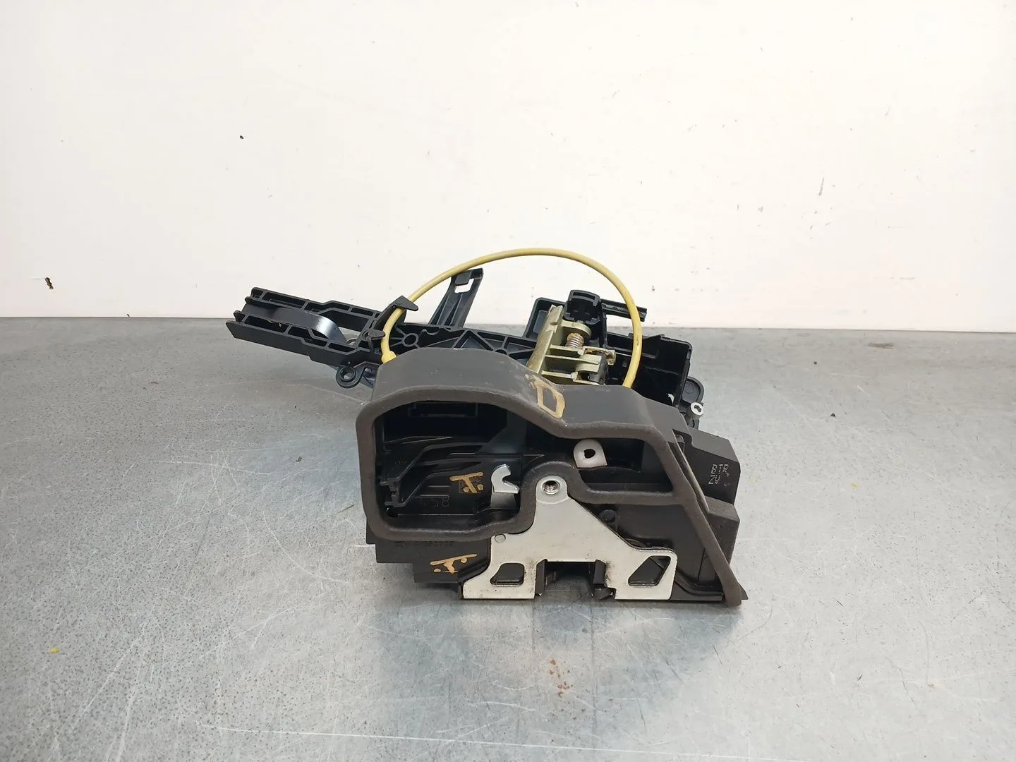 Cerradura Puerta Delantera Derecha para Bmw 1 (E81)