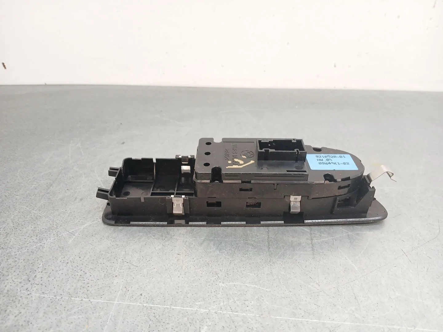Mando Elevalunas Delantero Izquierdo para Bmw 1 (E81)