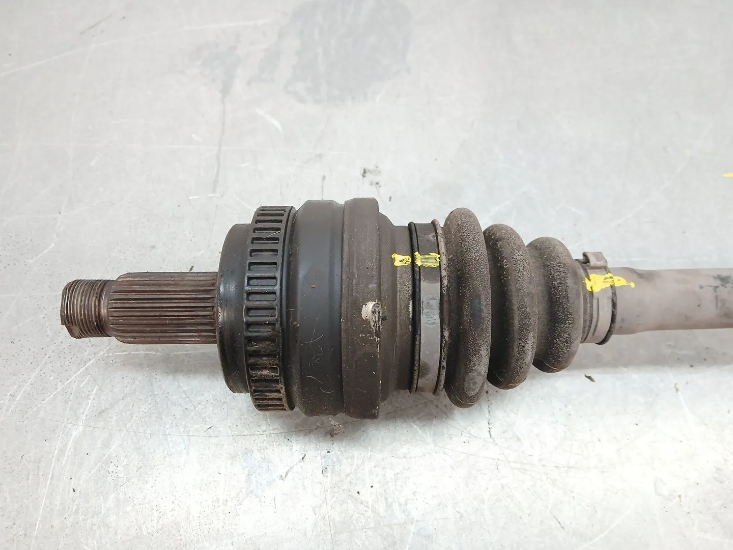 Transmision Trasera Izquierda para Bmw 1 (E81)