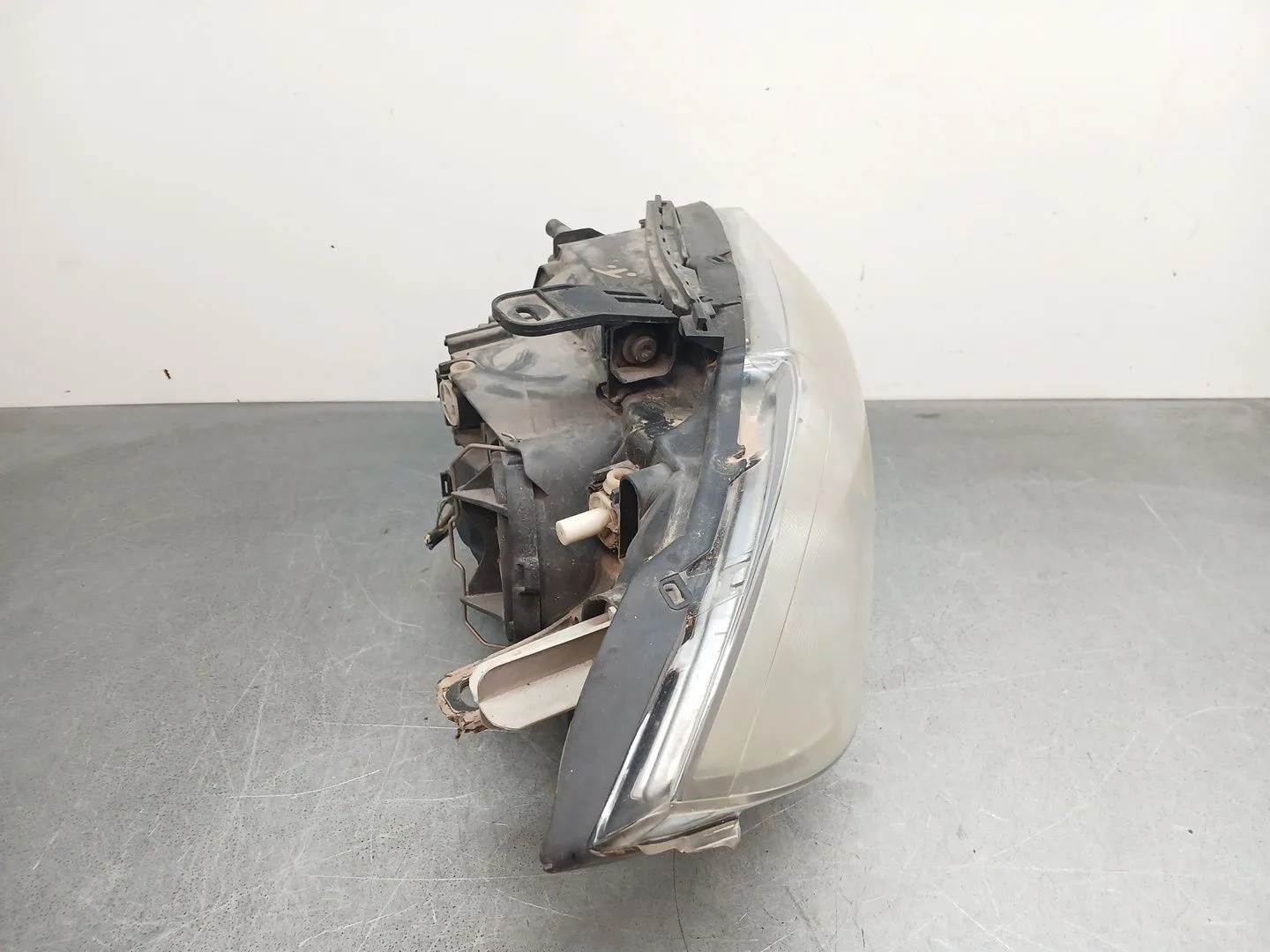 Faro Derecho para Bmw 1 (E81)