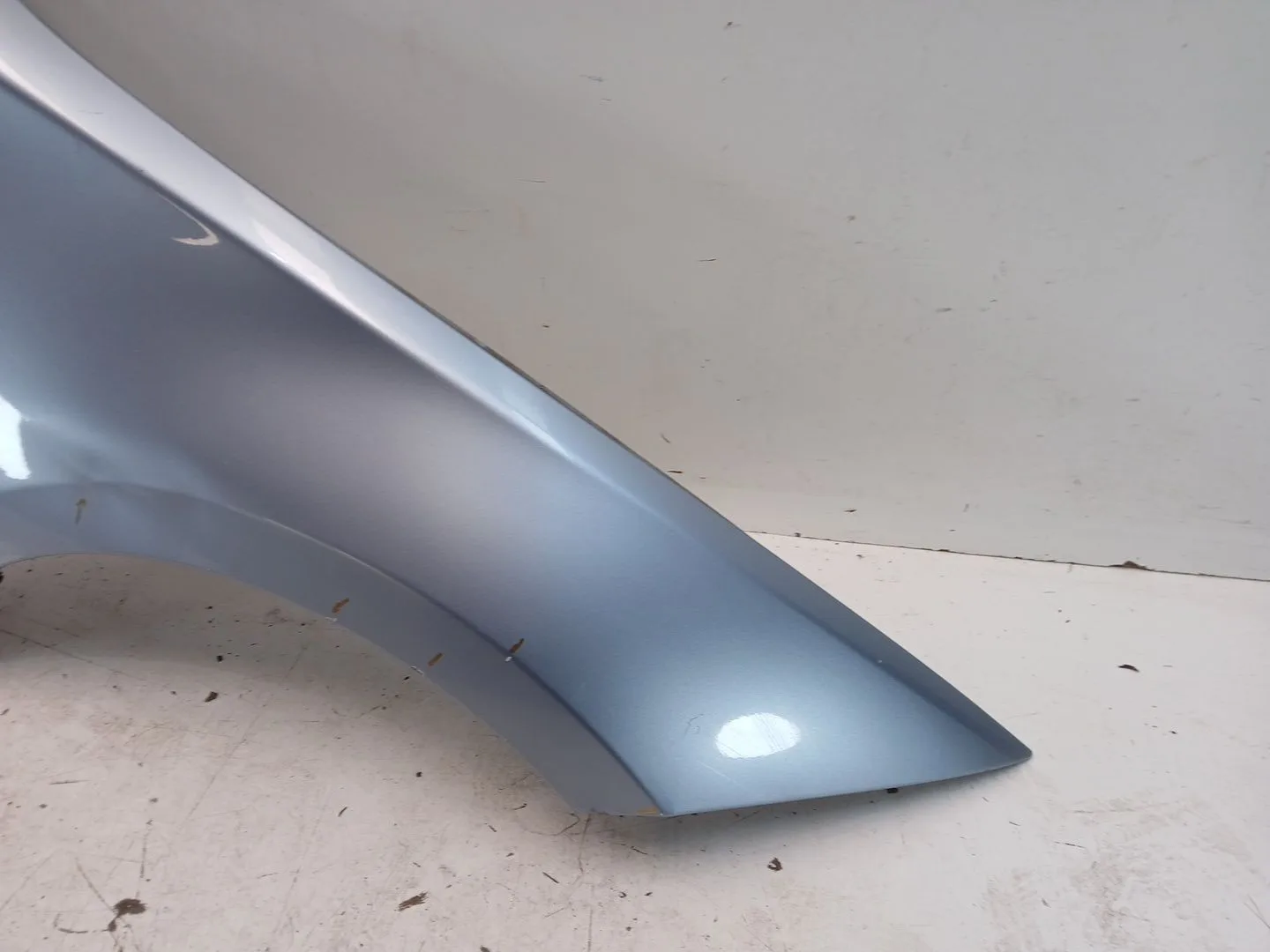 Aleta Delantera Derecha para Bmw 1 (E81)