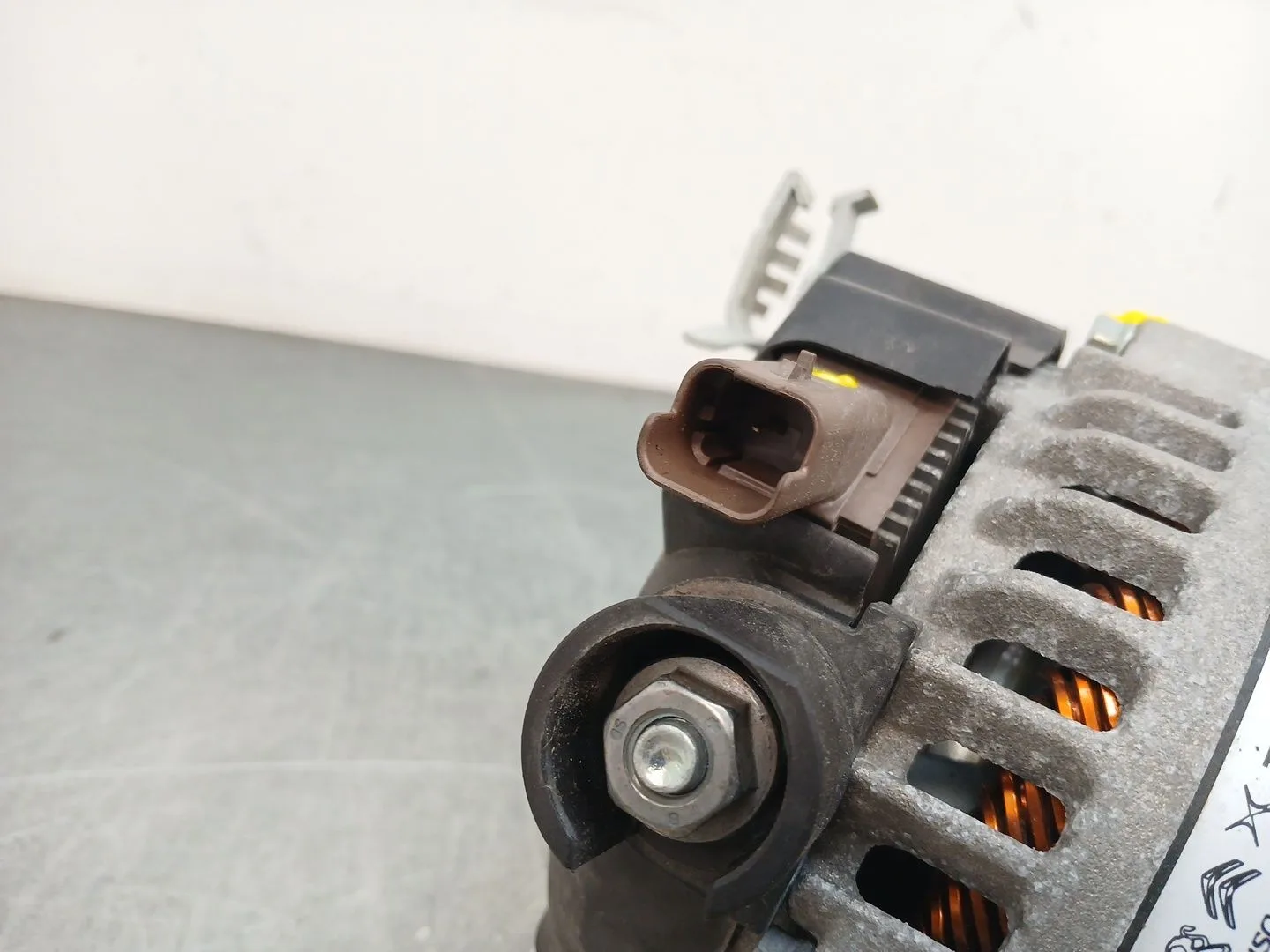 Alternador para Peugeot 208 Ii (Ub_, Up_, Uw_, Uj_)