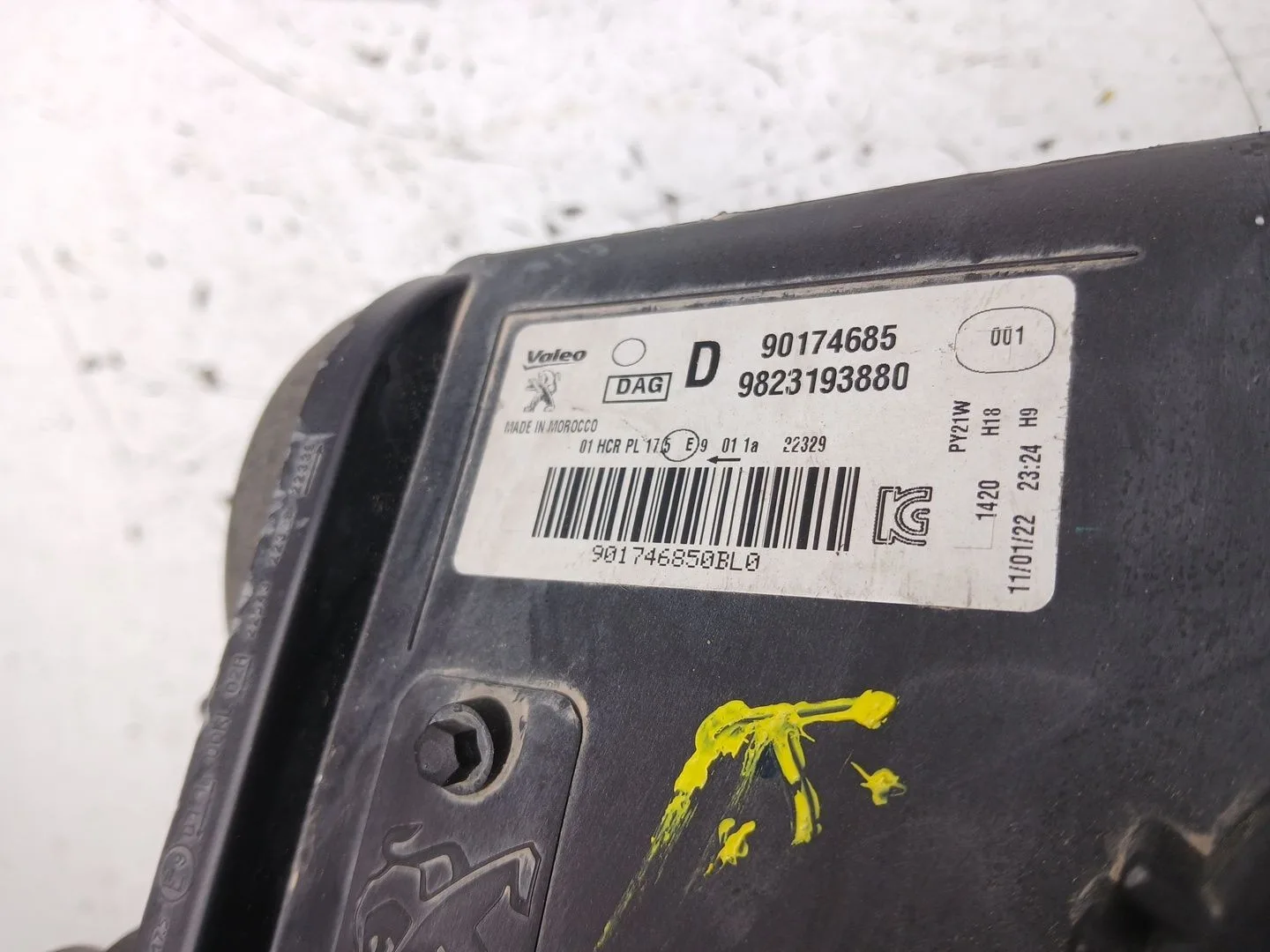 Faro Derecho para Peugeot 208 Ii (Ub_, Up_, Uw_, Uj_)
