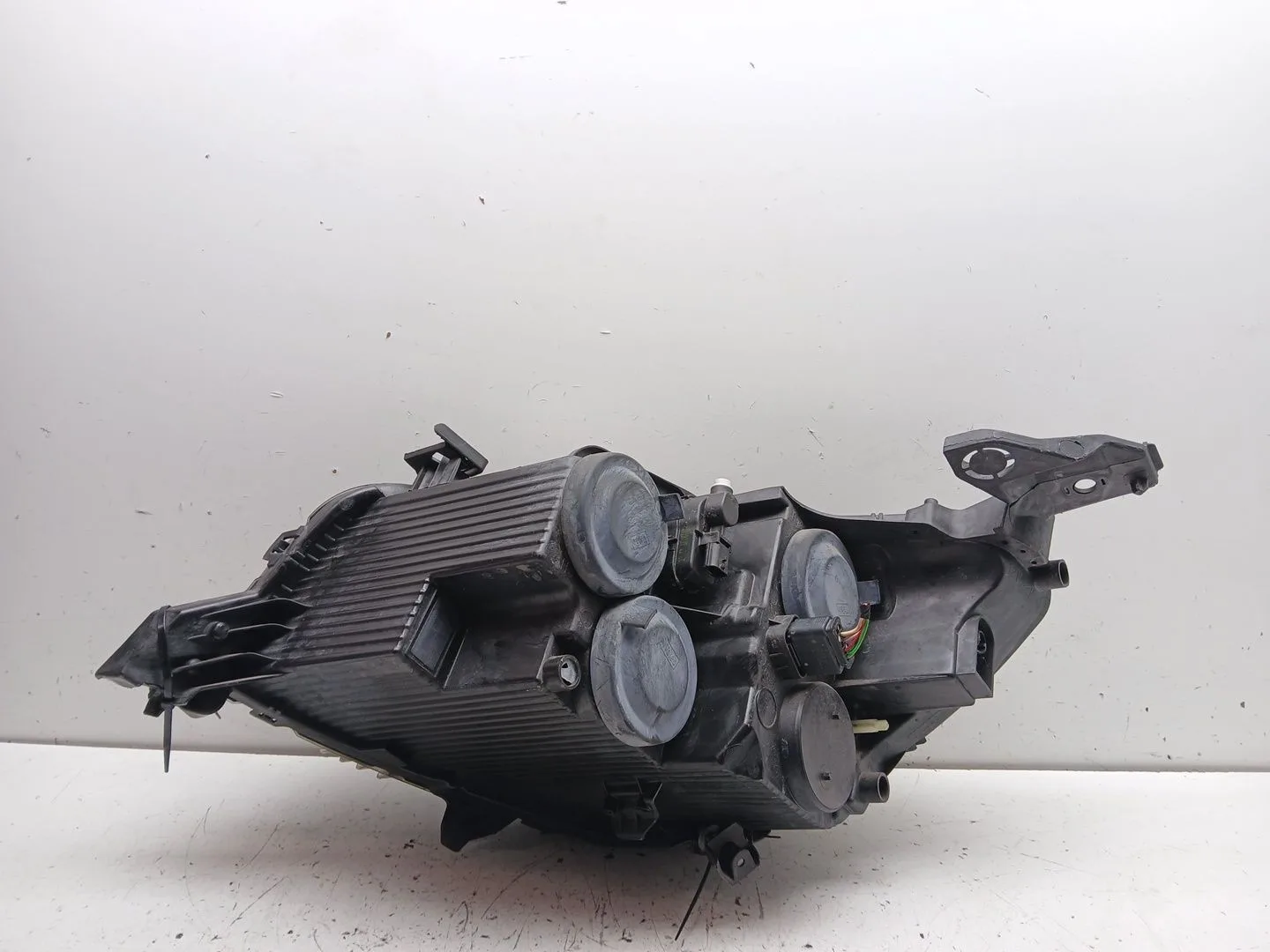 Faro Derecho para Peugeot 208 Ii (Ub_, Up_, Uw_, Uj_)