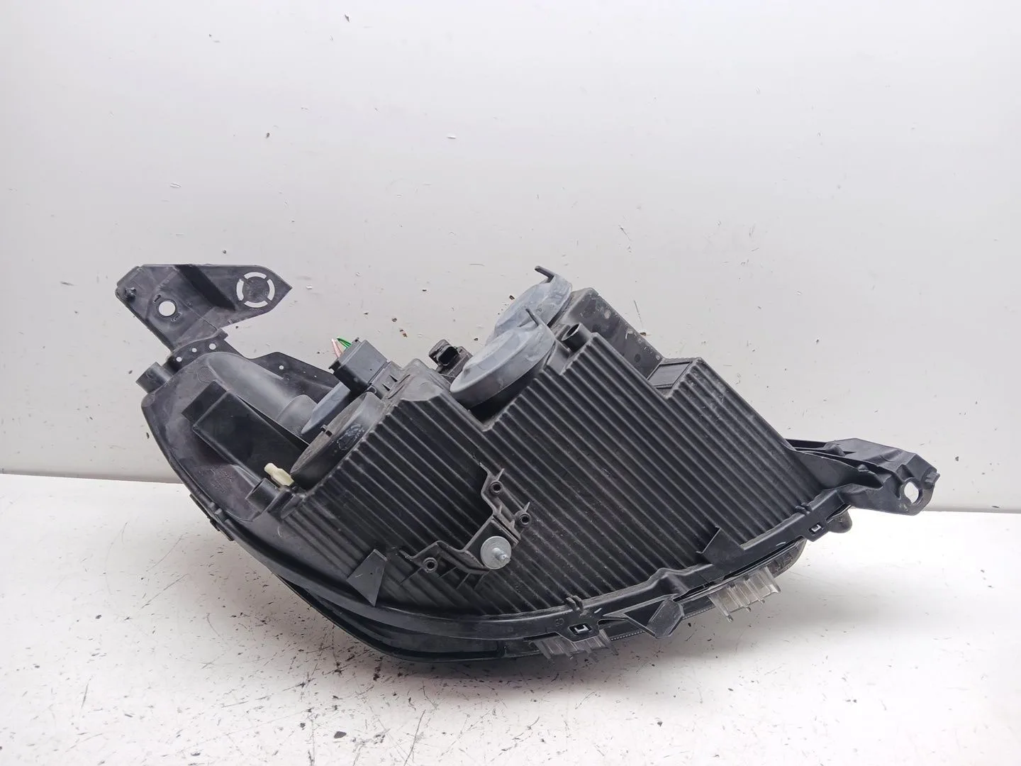 Faro Izquierdo para Peugeot 208 Ii (Ub_, Up_, Uw_, Uj_)