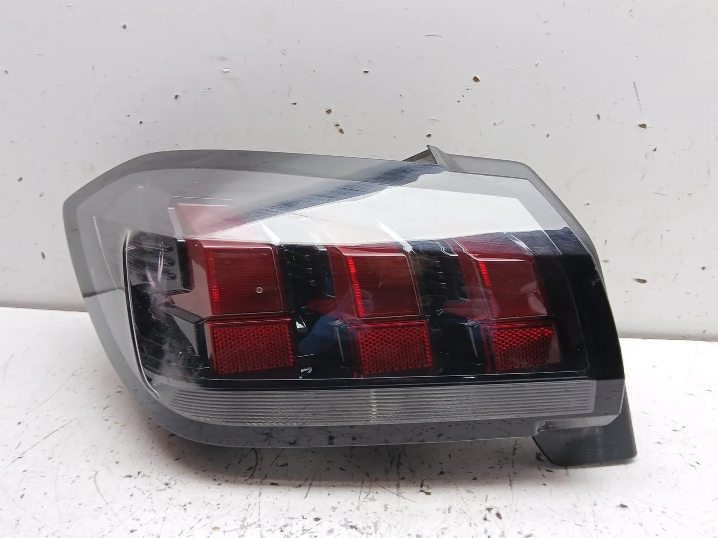 Piloto Trasero Izquierdo para Peugeot 208 Ii (Ub_, Up_, Uw_, Uj_)