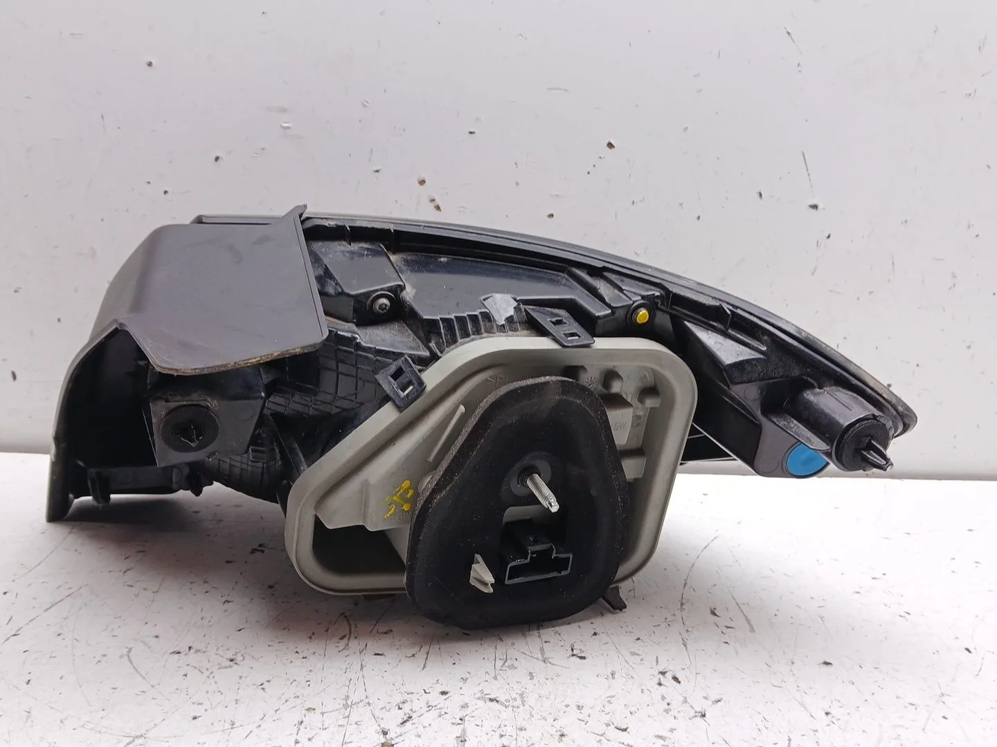 Piloto Trasero Izquierdo para Peugeot 208 Ii (Ub_, Up_, Uw_, Uj_)