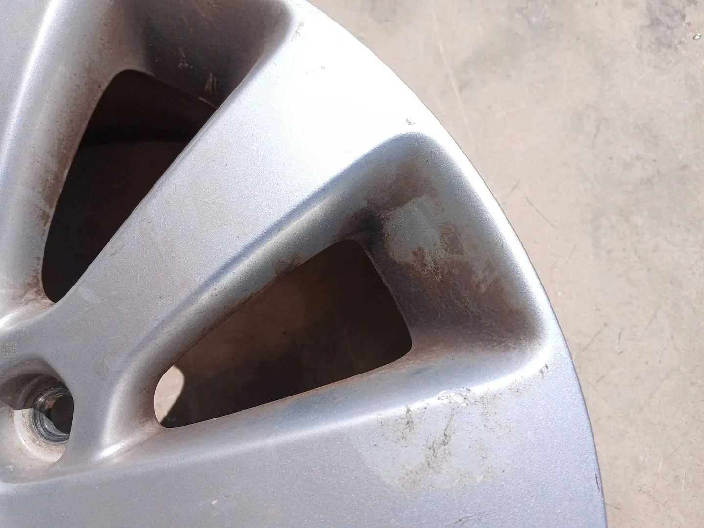 Llanta Delantera Derecha para Opel Astra J Sports Tourer (P10)