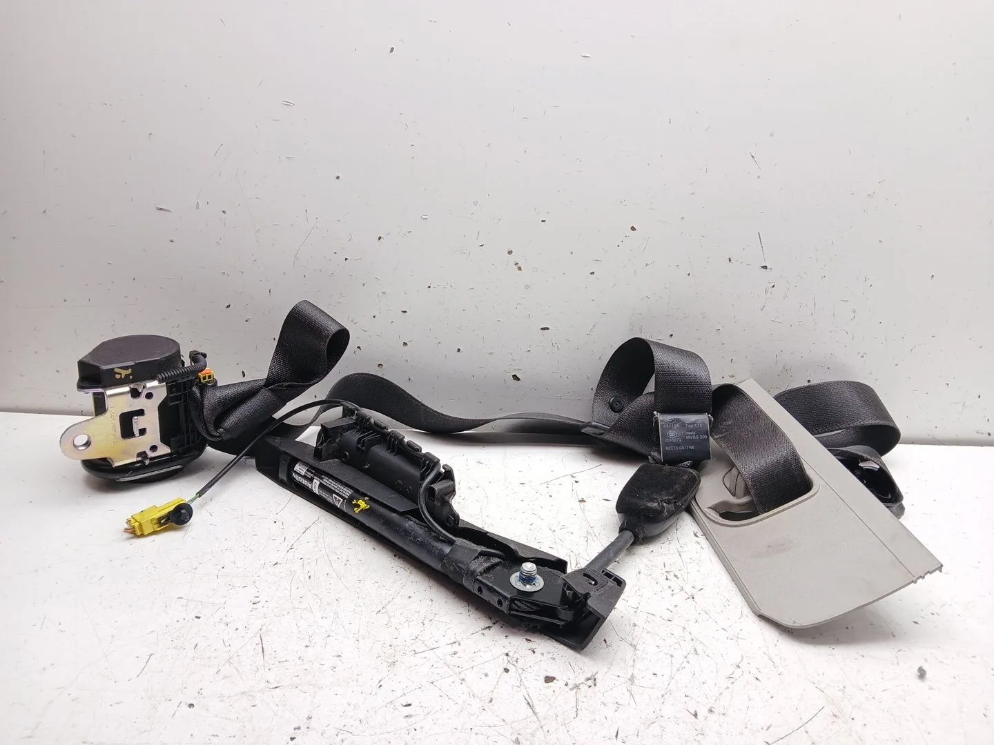 Cinturon Seguridad Delantero Derecho para Opel Astra J Sports Tourer (P10)