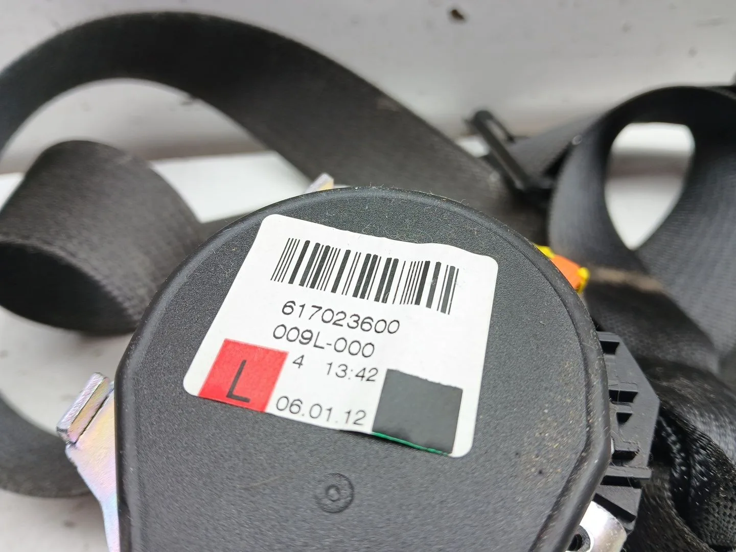 Cinturon Seguridad Delantero Izquierdo para Opel Astra J Sports Tourer (P10)
