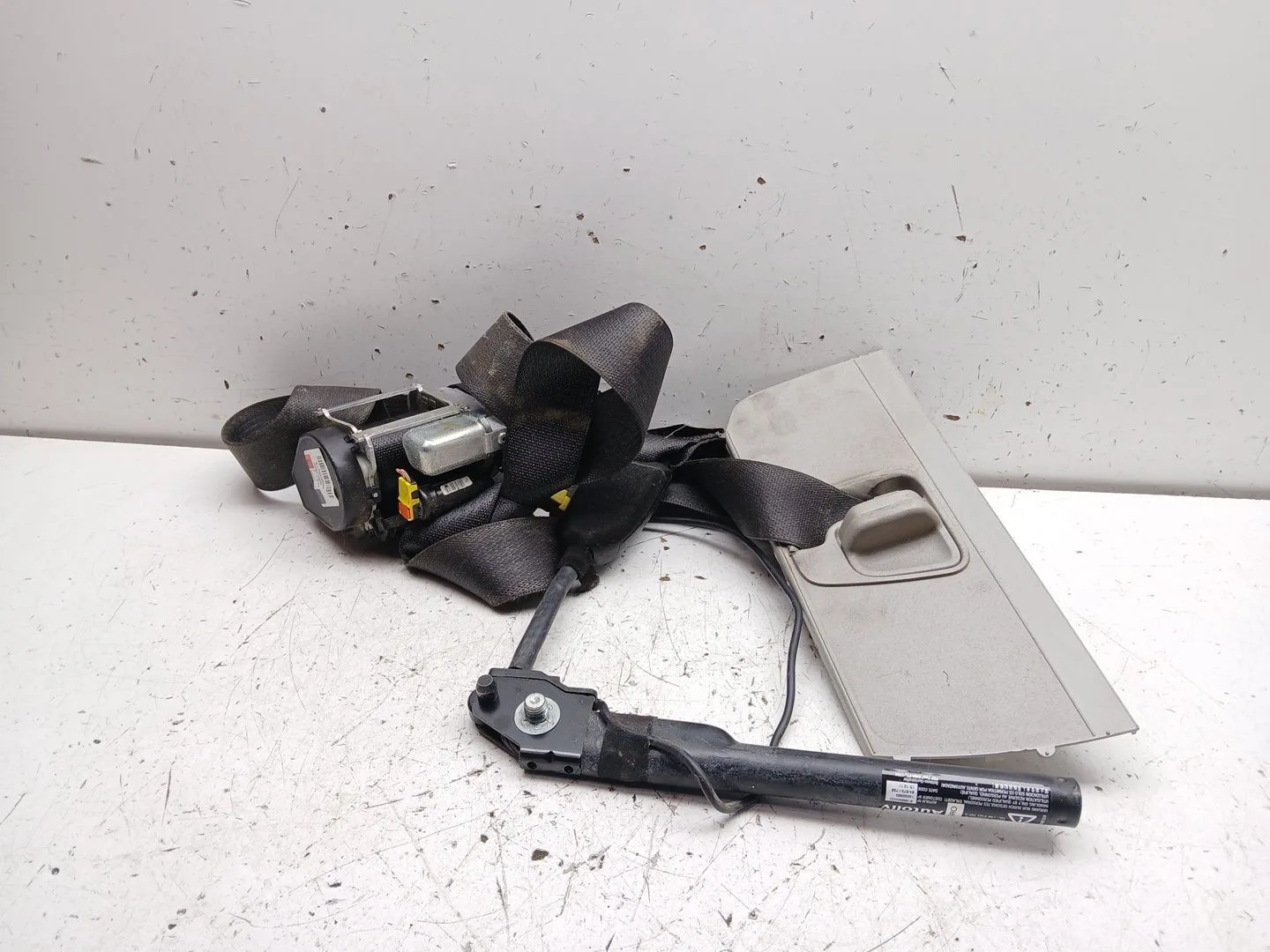 Cinturon Seguridad Delantero Izquierdo para Opel Astra J Sports Tourer (P10)