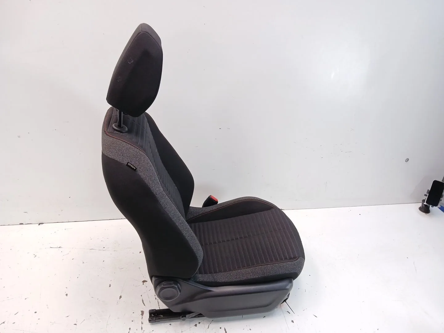 Asiento Delantero Derecho para Peugeot 208 Ii (Ub_, Up_, Uw_, Uj_)