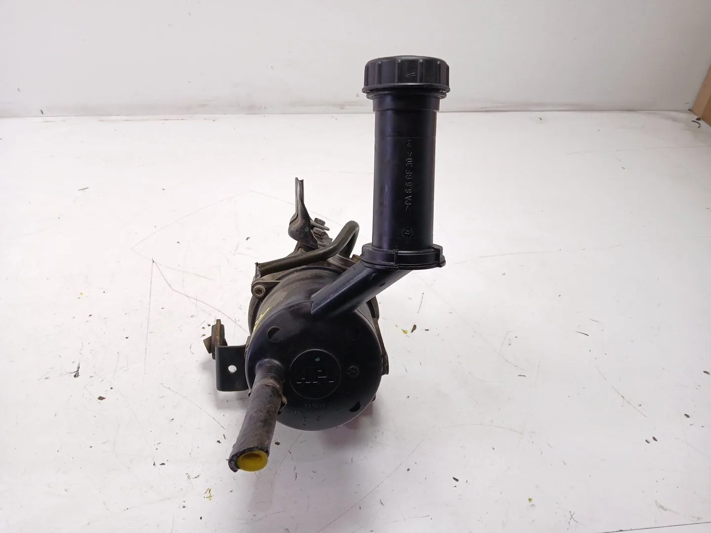 Bomba Direccion para Citroën C4 Coupe (La_)