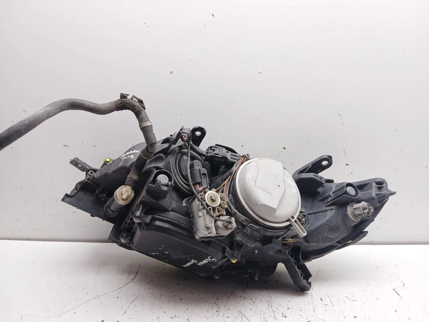 Faro Derecho para Subaru Outback (Bp)