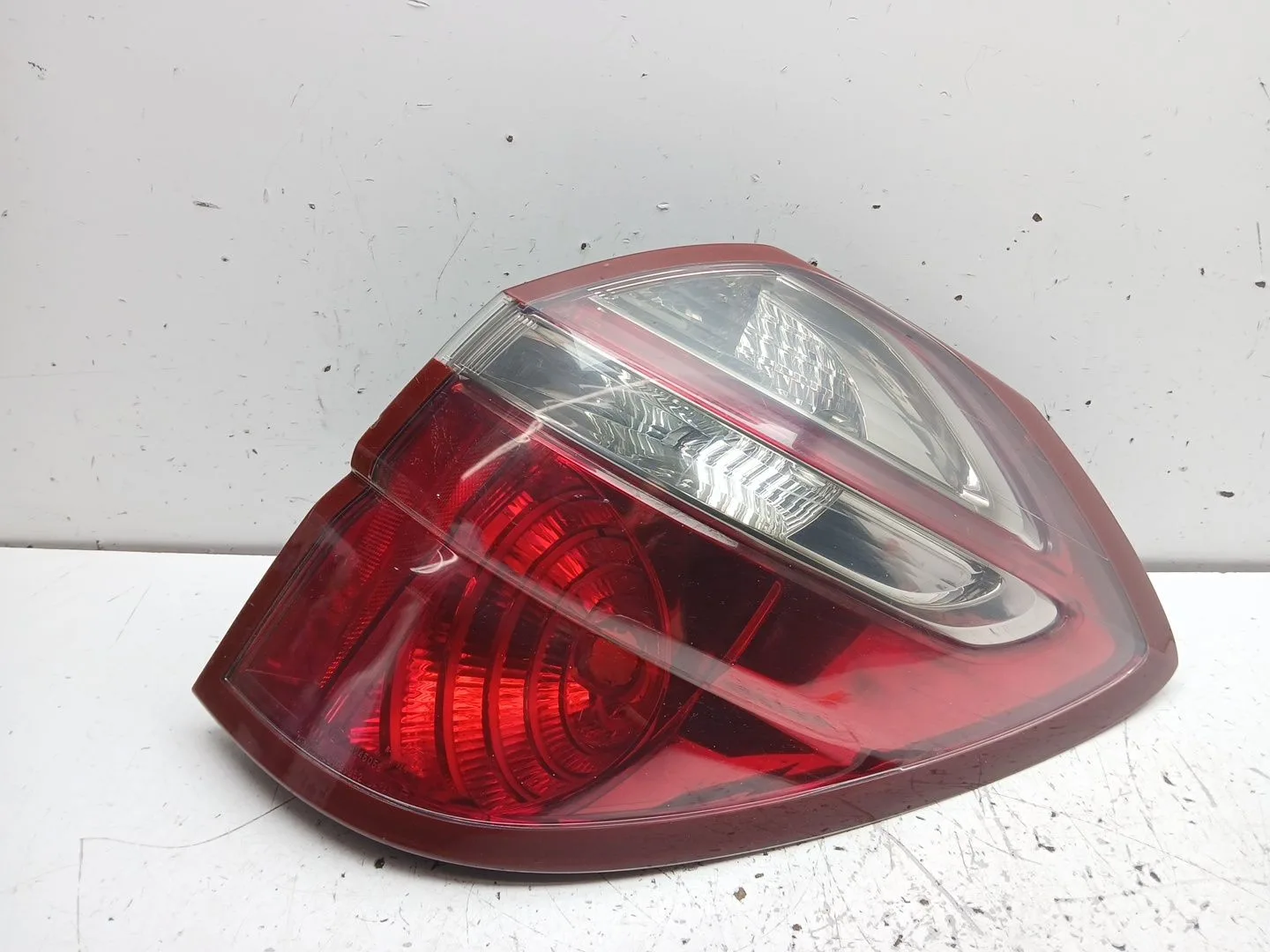 Piloto Trasero Derecho para Subaru Outback (Bp)
