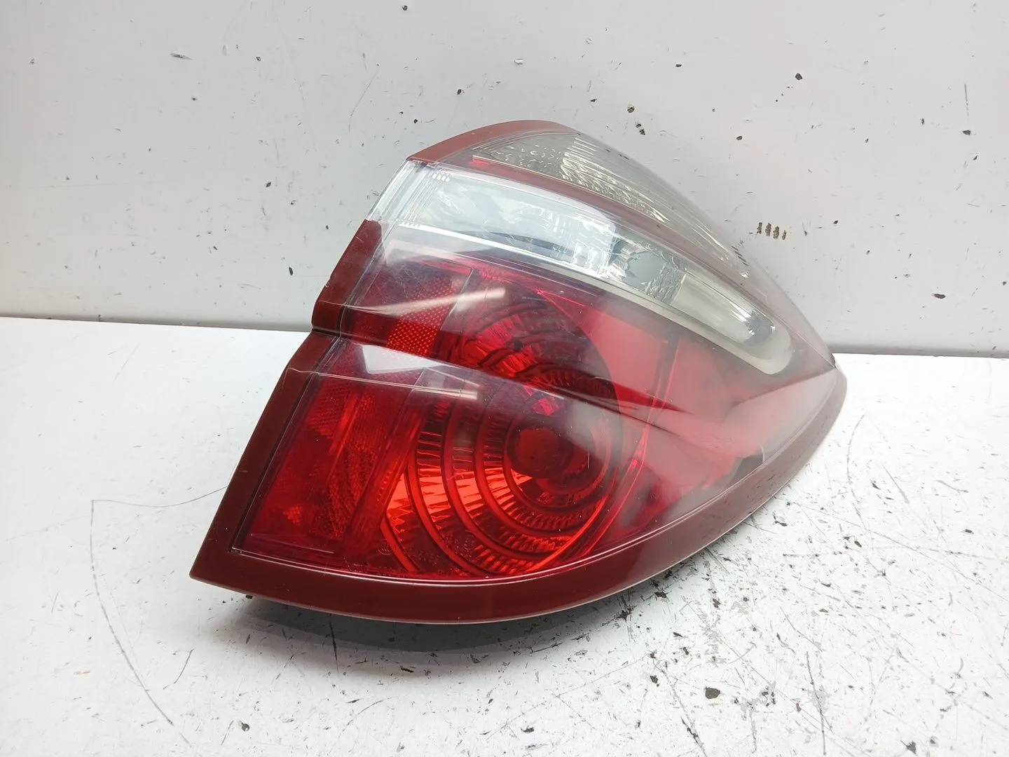 Piloto Trasero Derecho para Subaru Outback (Bp)