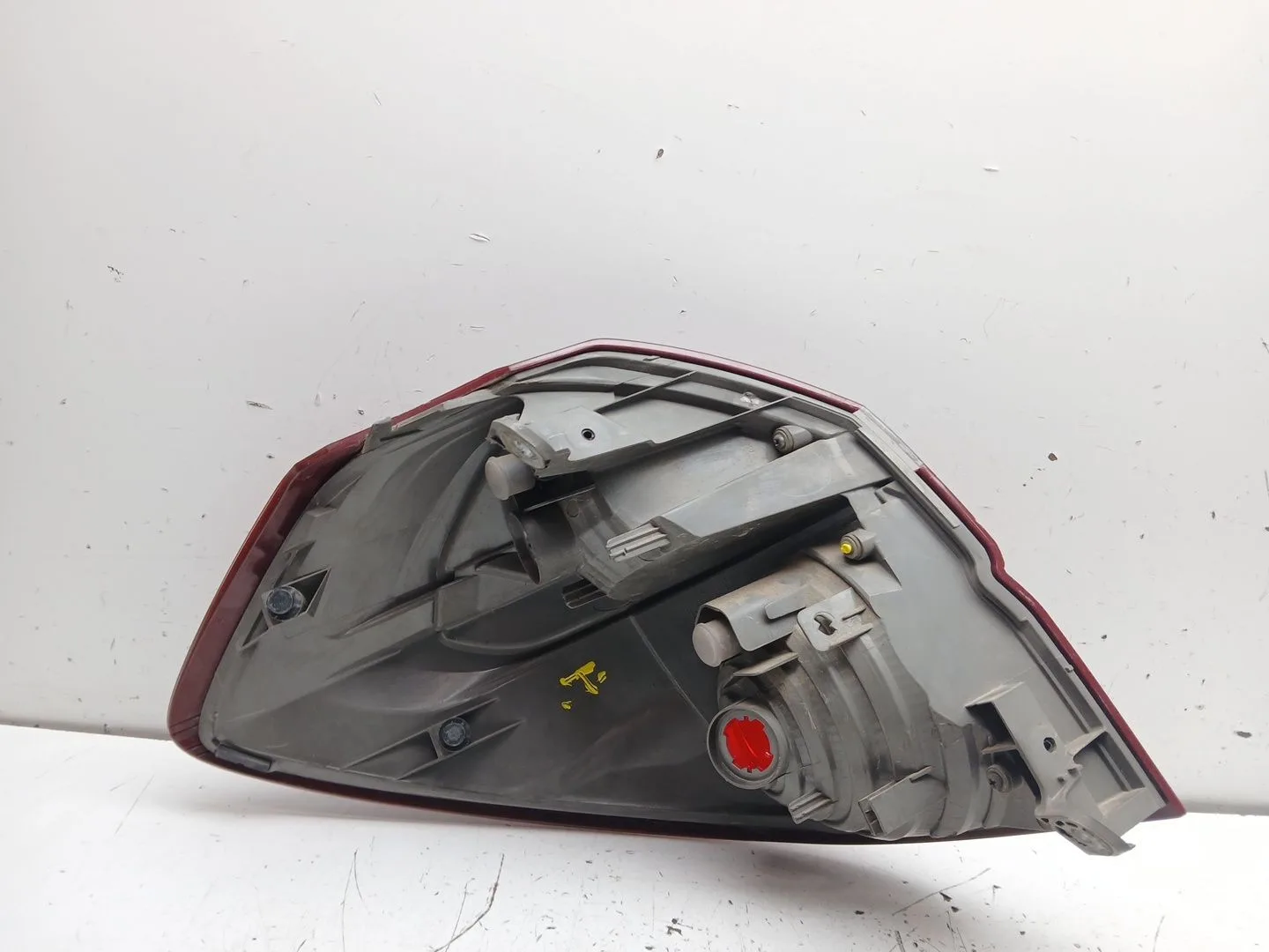 Piloto Trasero Derecho para Subaru Outback (Bp)