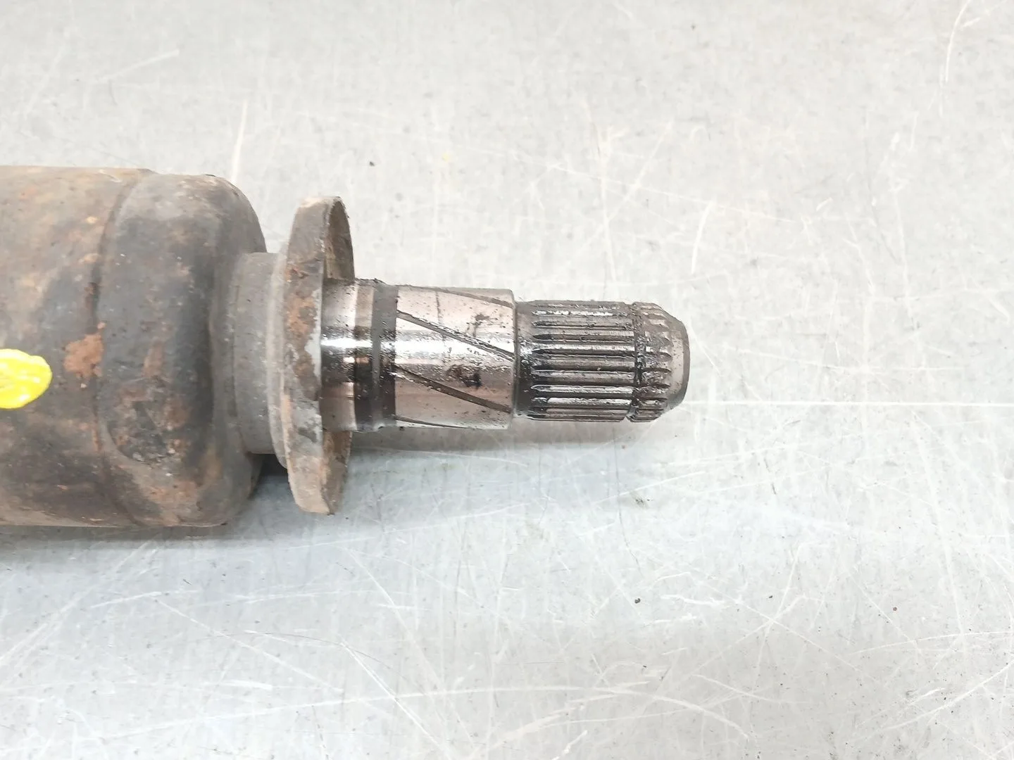 Transmision Trasera Izquierda para Subaru Outback (Bp)